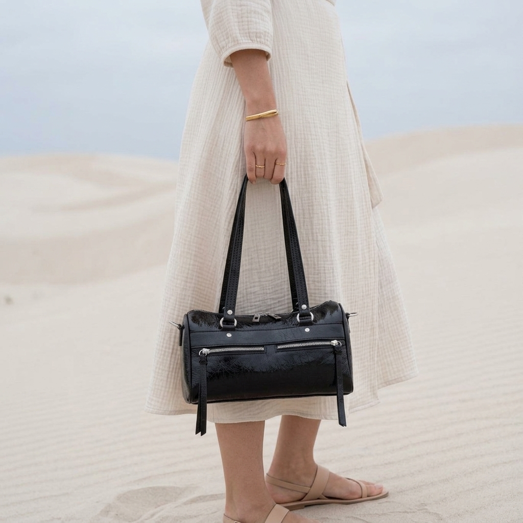 Linea Mini Handbag in Pure Leather - By Qivii