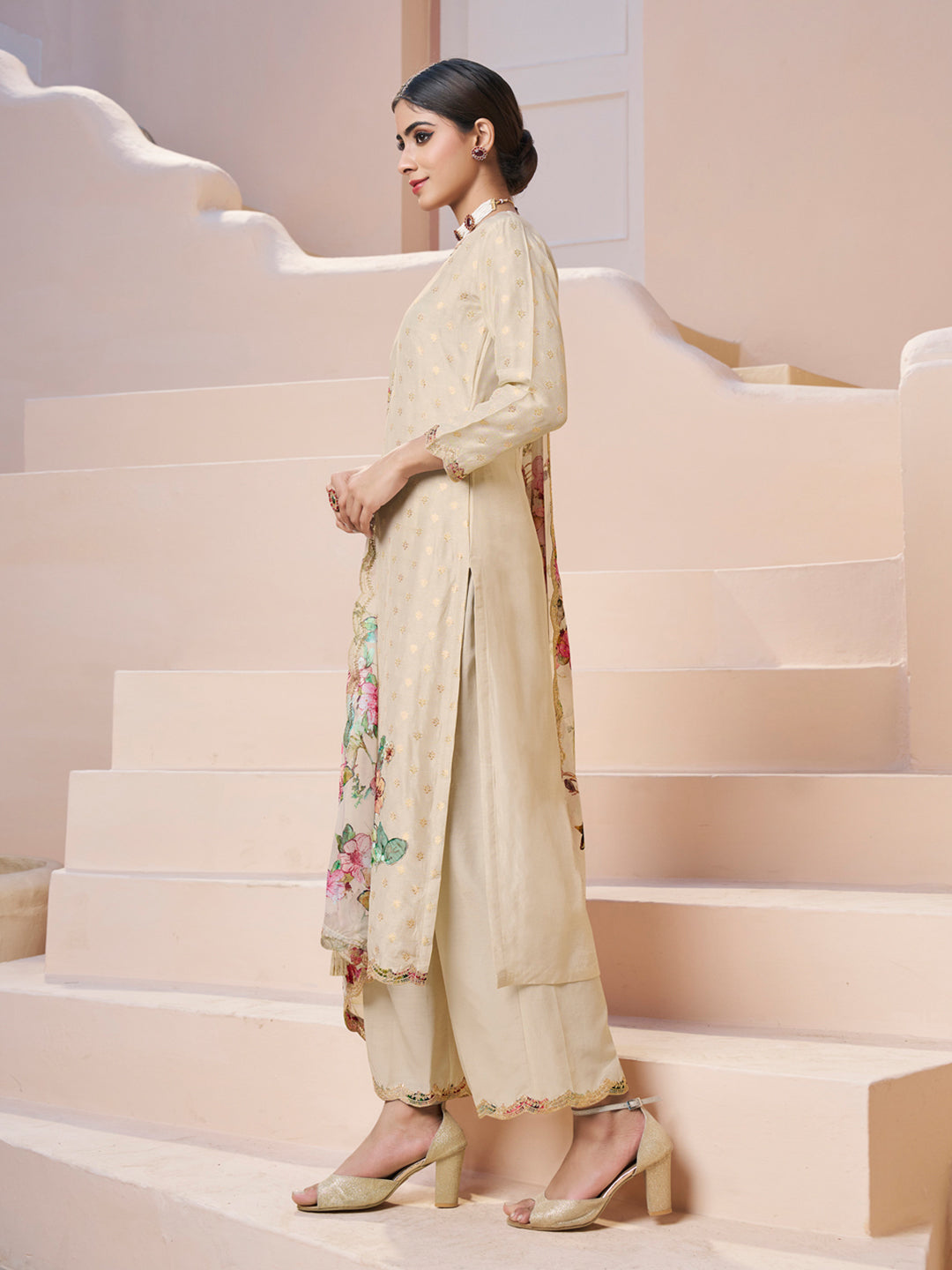 Cream Applique Jacquard Kurta with Floral Print Dupatta - qivii