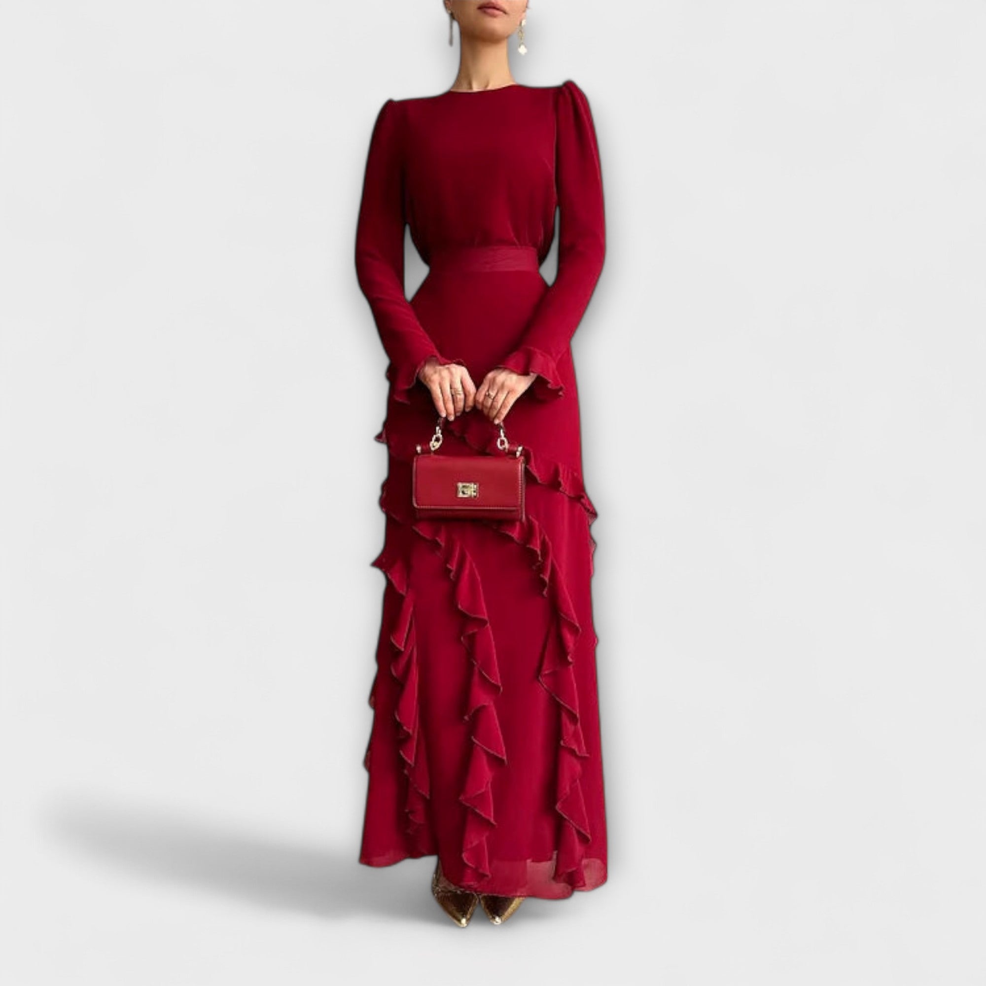 Fallon - Lange en getailleerde jurk met driedimensionale volant - By Qivii
