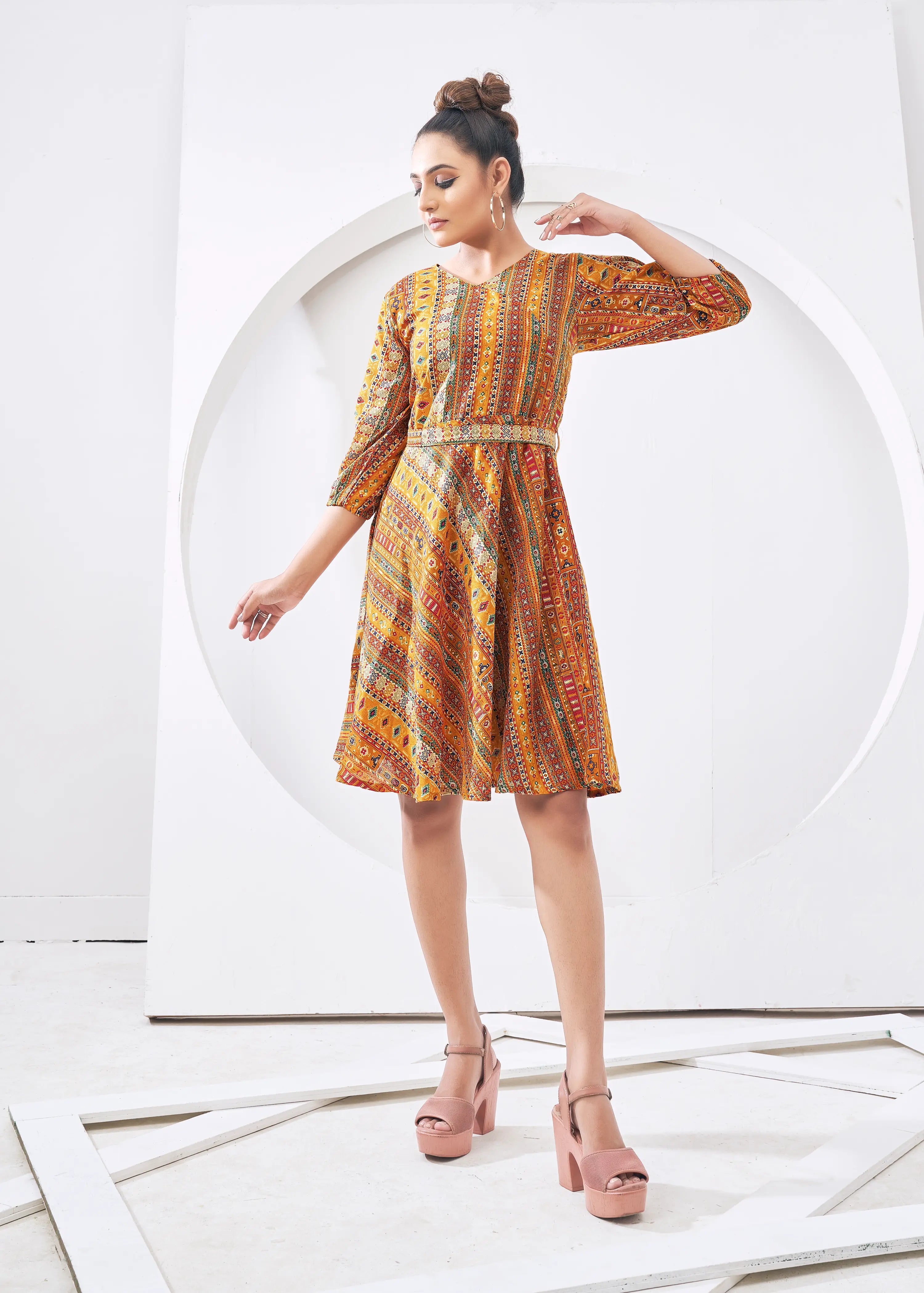 Yellowish Orange Round Neck Kurta - qivii