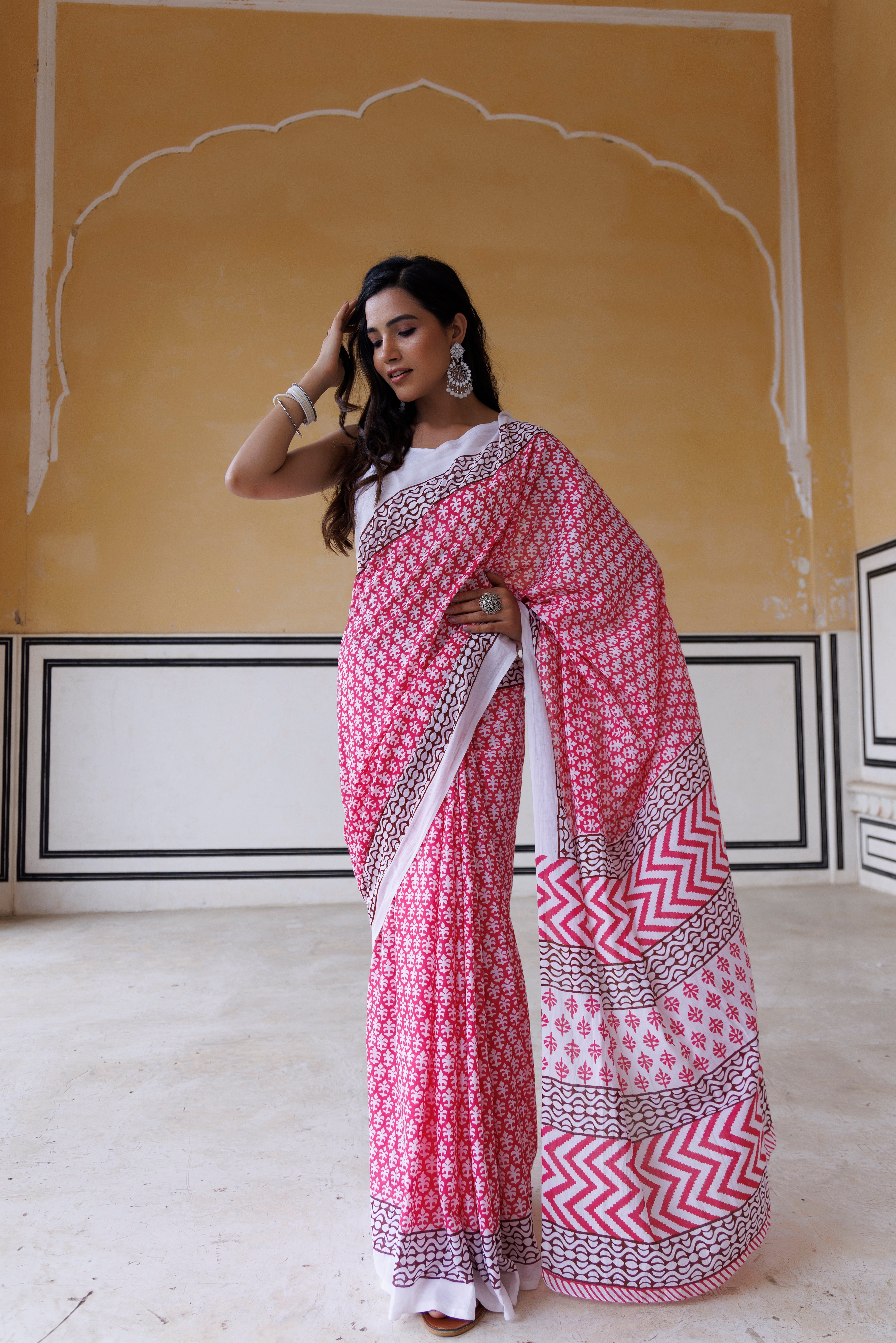 Pink Carnation Hand Printed Saree - By Ragavi - qivii