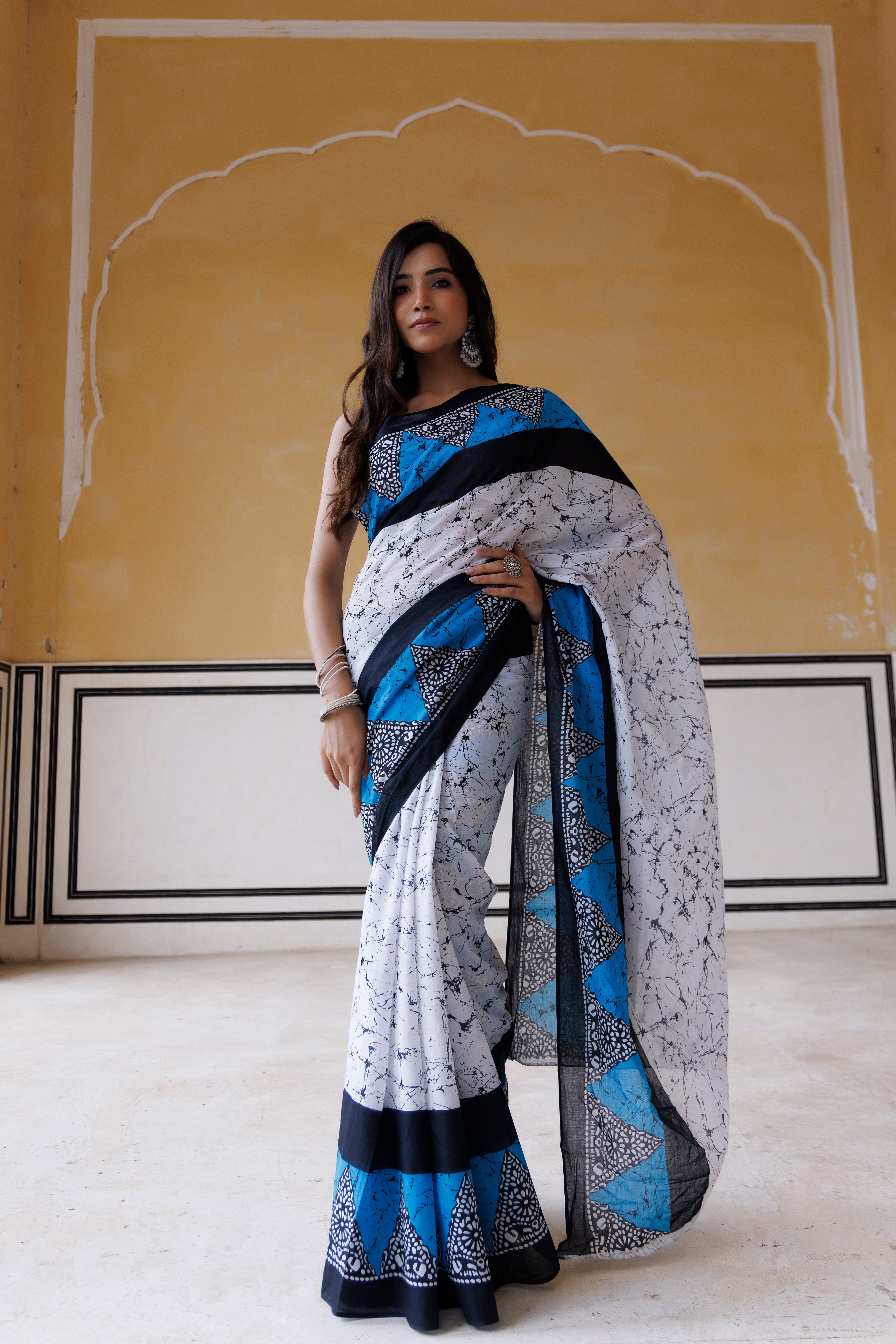 Ethereal Blue Traditional Jaipuri Printed Saree - By Ragavi - qivii