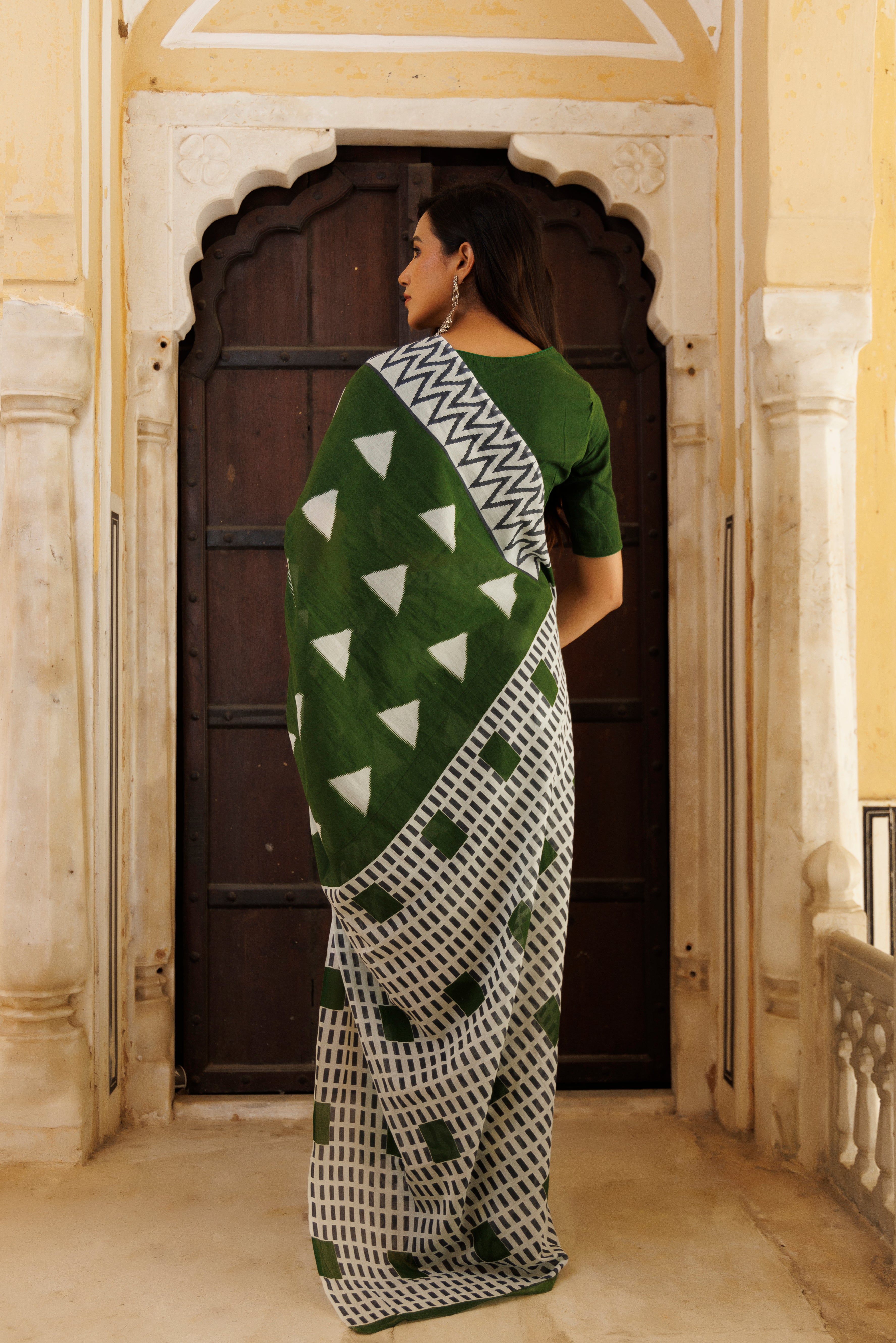Savvy Green Traditional Jaipuri Printed Saree - By Ragavi - qivii