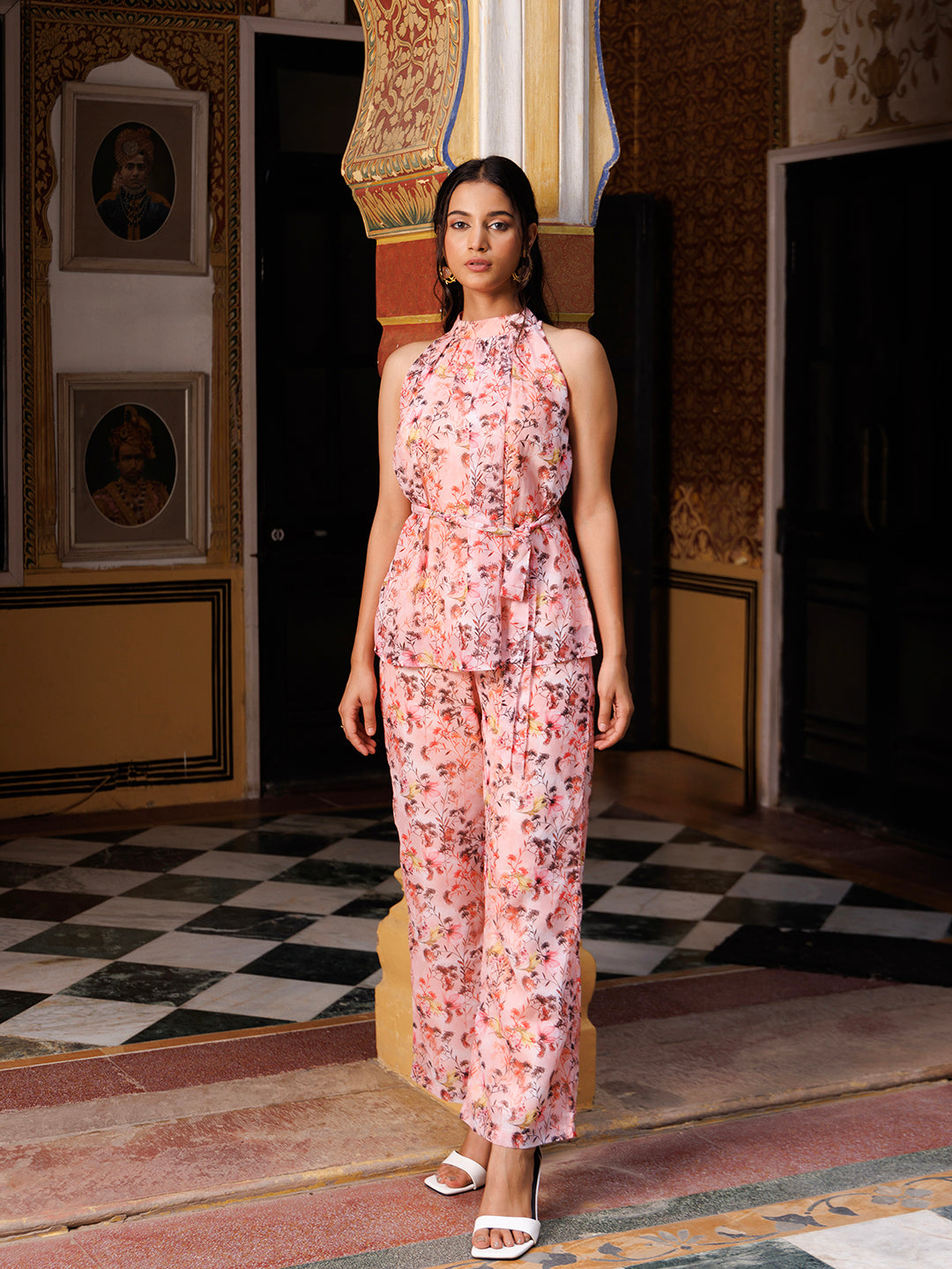 Chalk Pink Georgette Co- Ord Set - By Ragavi - qivii