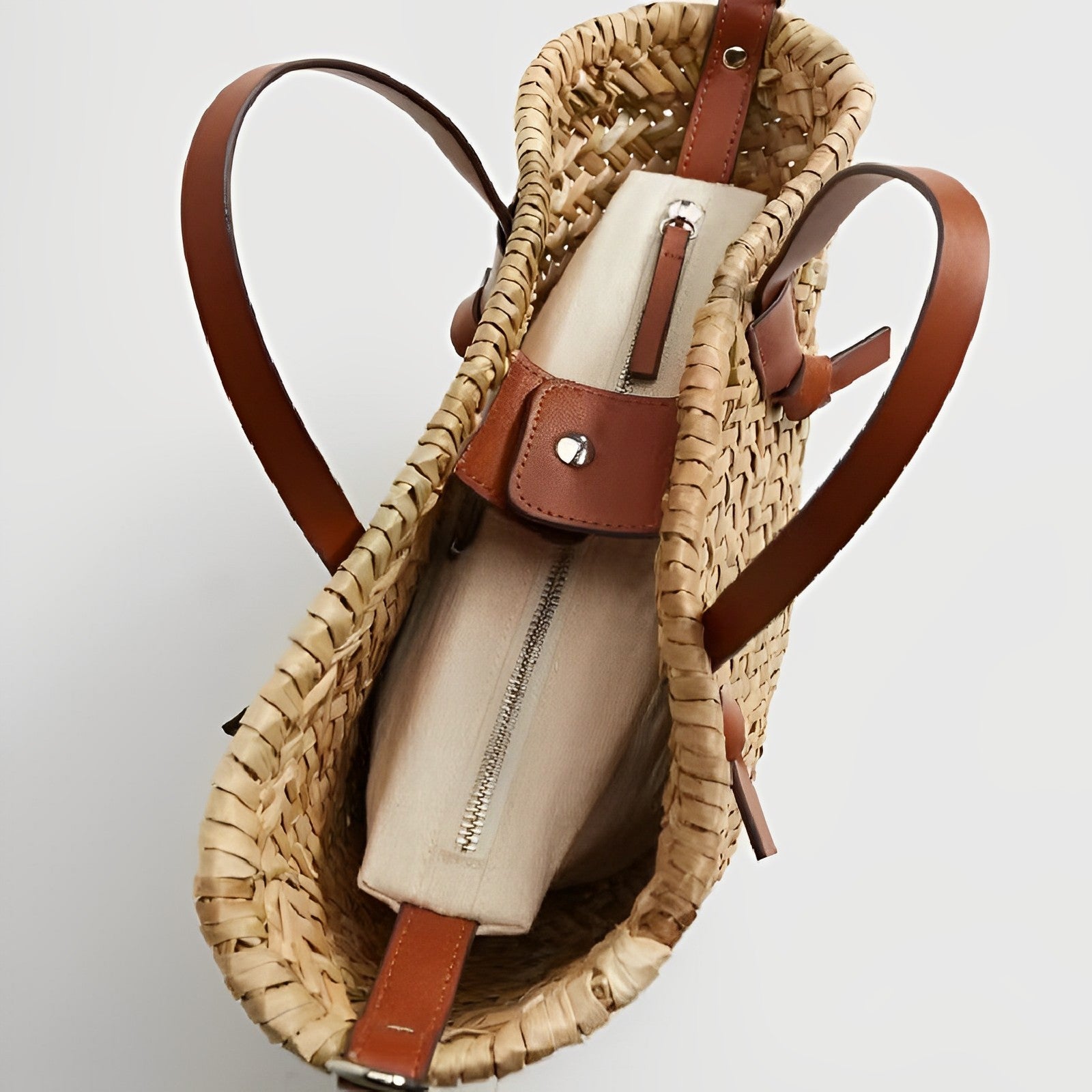 Hapah | Tote Bag - By Qivii