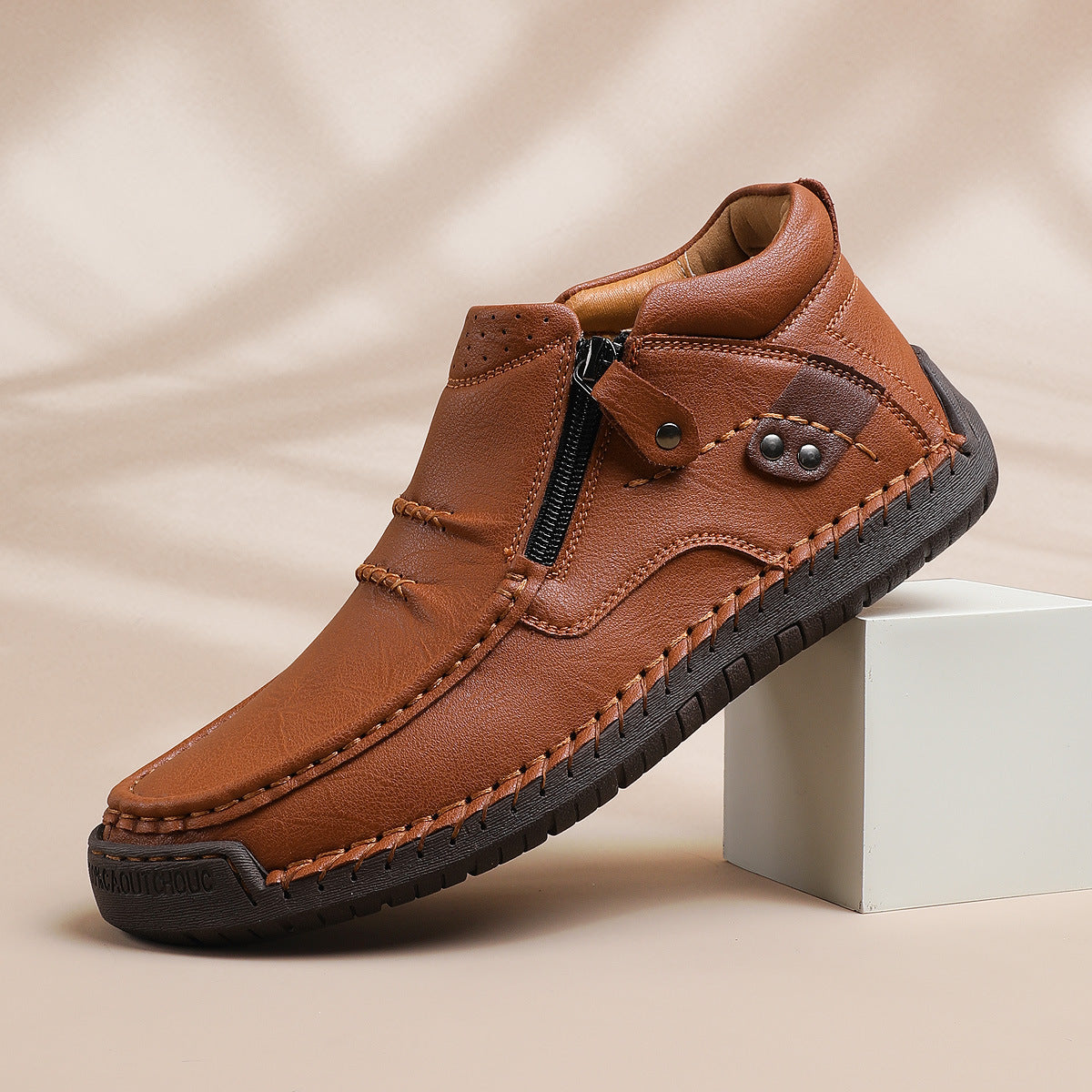 Cross-Border Men’s Outdoor Casual Slip-On Flat Handcrafted Leather Shoes