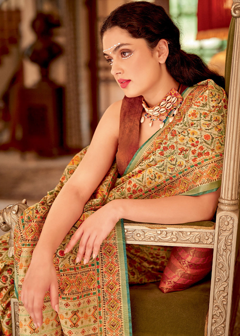 Linen White Designer Printed Silk Saree - qivii