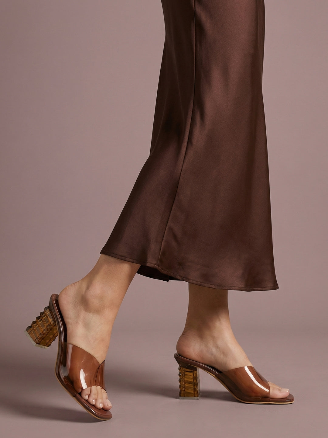 Vitra Heels