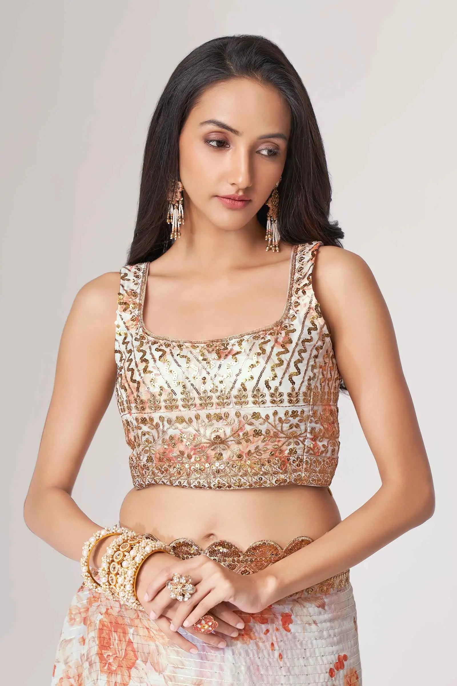 White Floral Print Organza Saree With Sequins Work - qivii