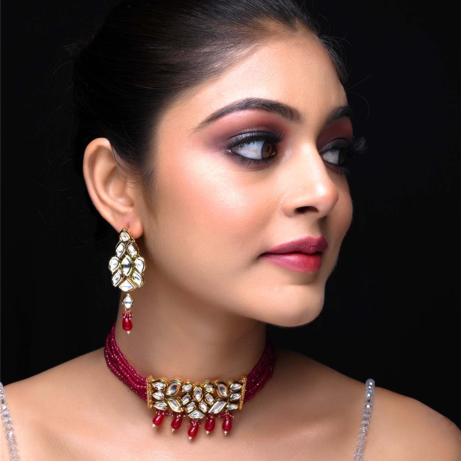 Mumtaaz Kundan Choker With Ruby Beads - qivii
