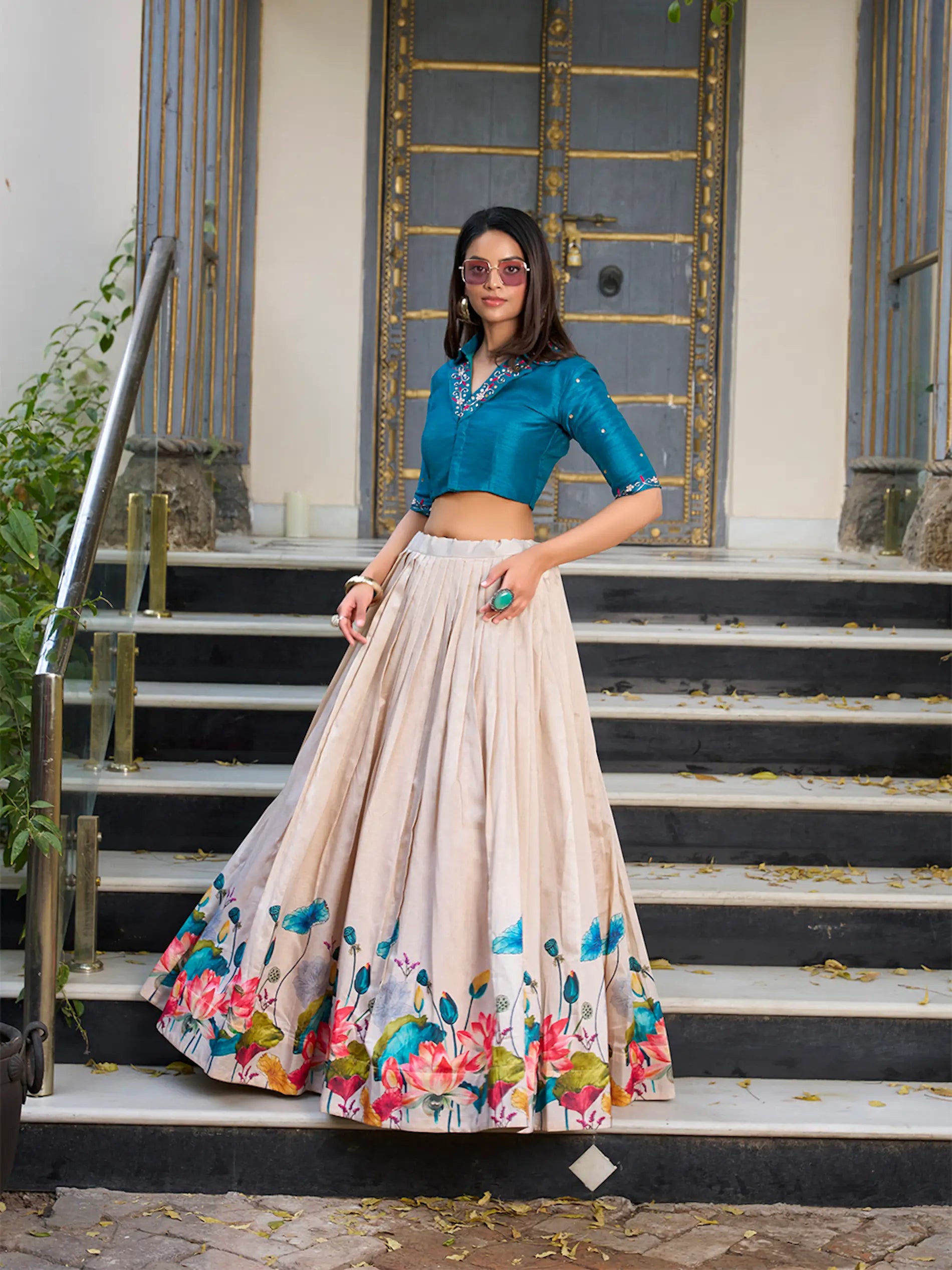 Off White Tussar Silk Indo Western Set With Floral Print, Mirror & Hand Work