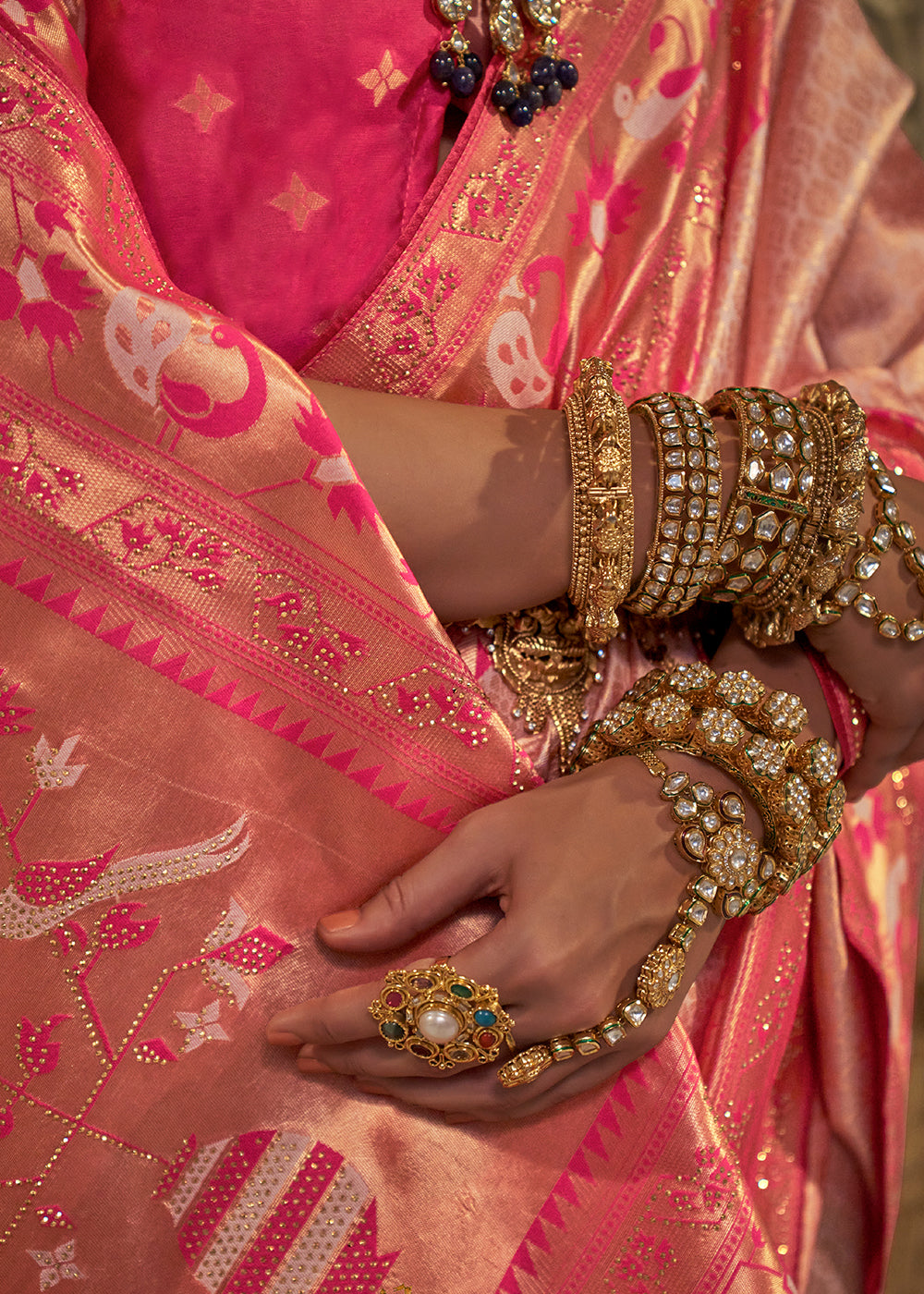 Shades Of Pink Jacquard Woven Banarasi Silk Saree with Stone Work - qivii