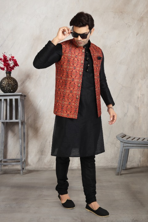 Men's Art Banarasi Silk Printed Work 3 Pics Jacket Set In Red Colour