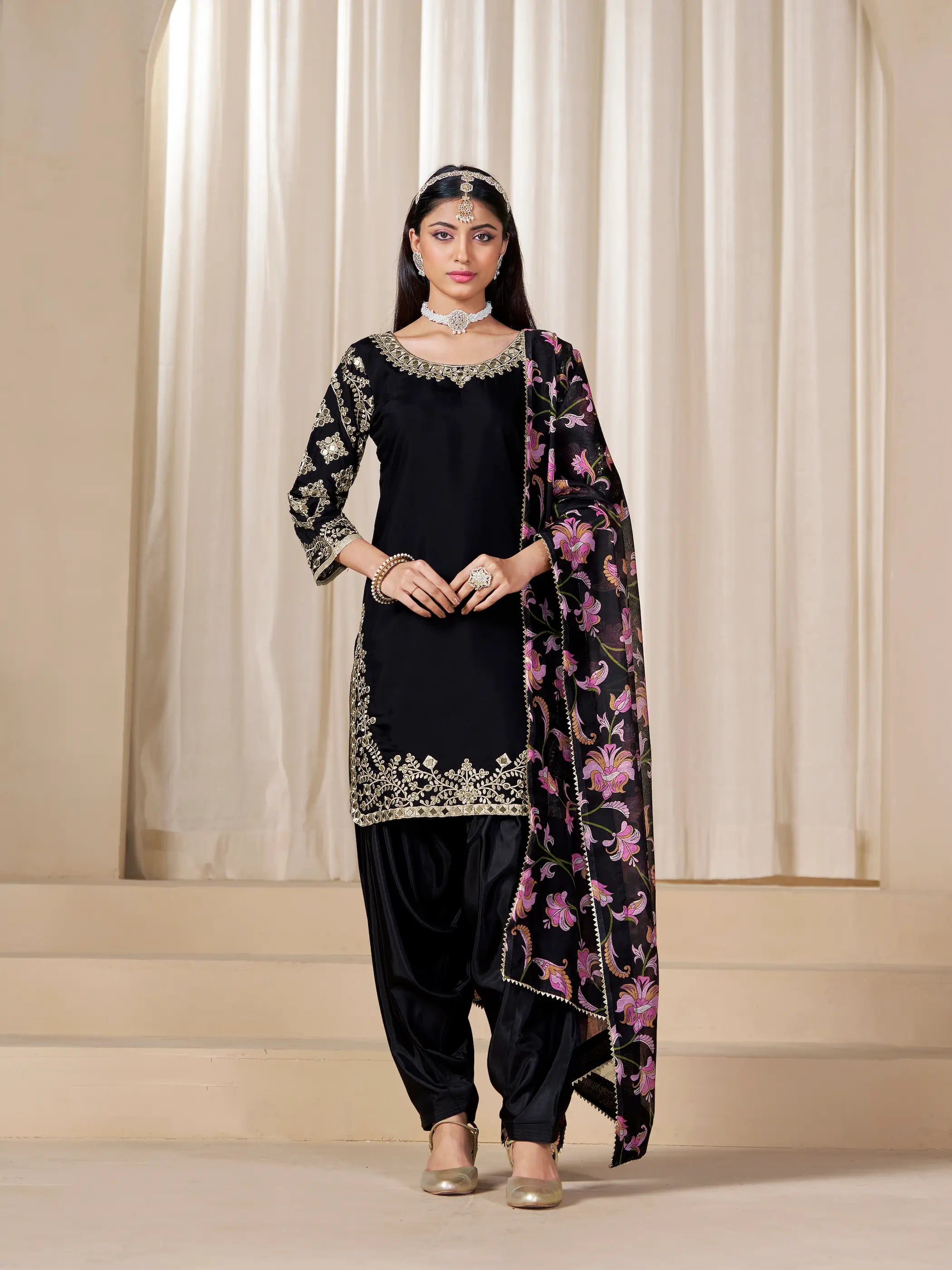 Black Roman Silk Embroidery Work Salwar Suit - qivii