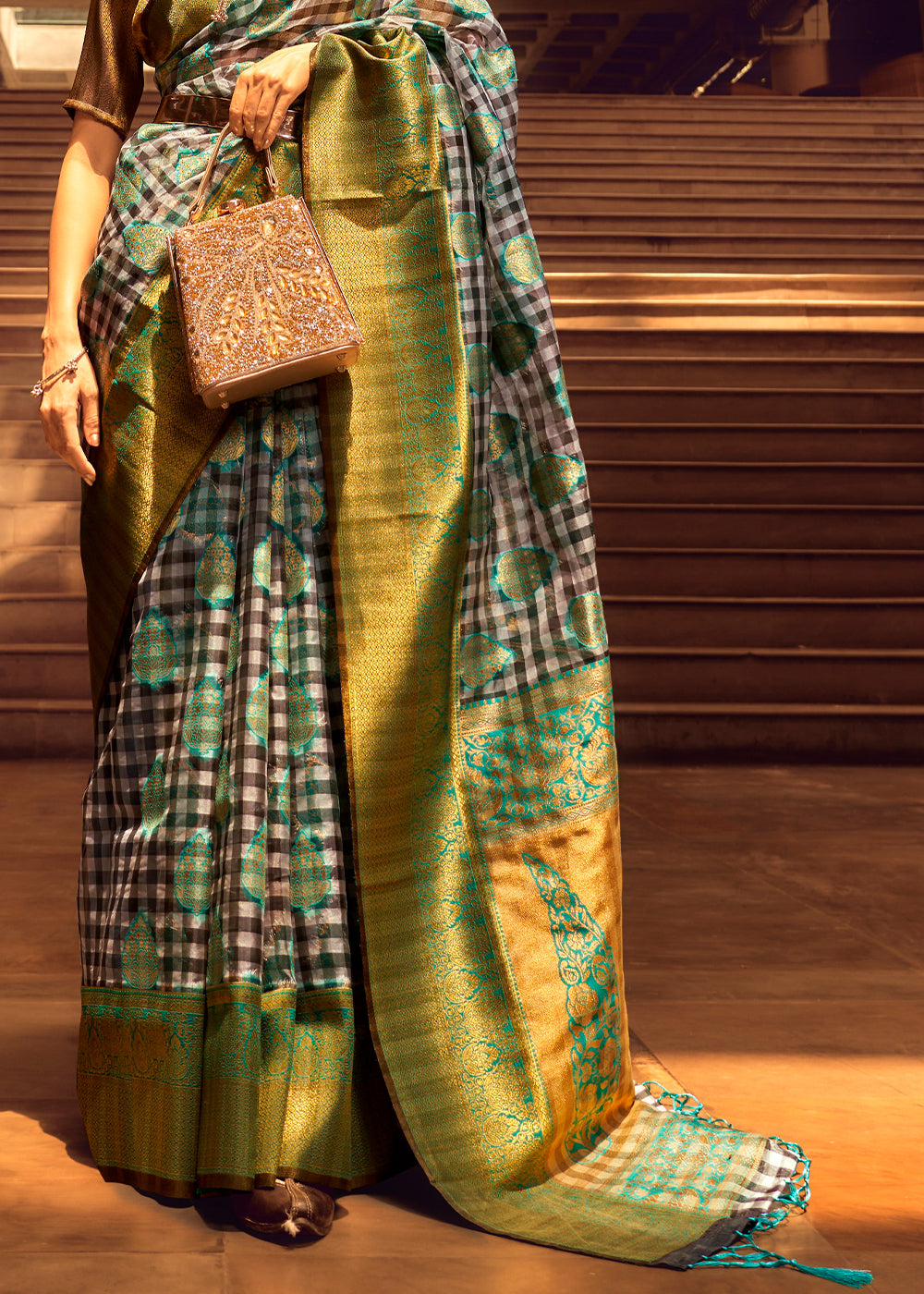 Cool Green Zari Woven Banarasi Silk Saree - qivii