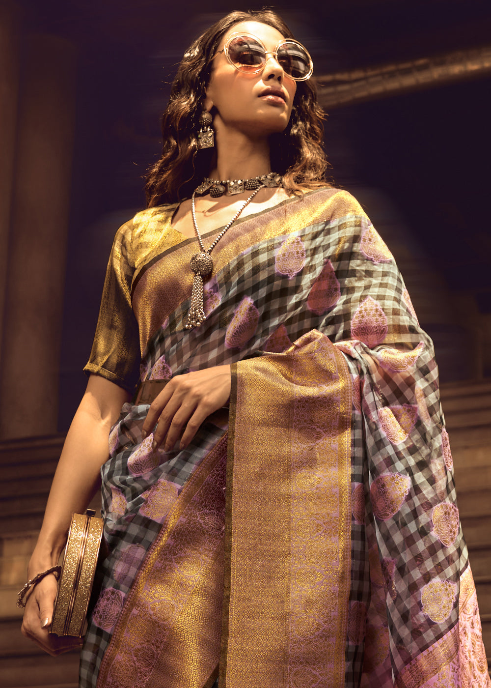 Pearl Pink Zari Woven Banarasi Silk Saree - qivii