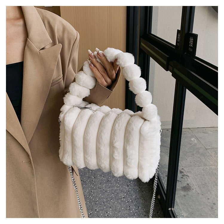 Women‘s Plush Tote & Crossbody Bag – Cloud-Like Soft Minimalist Purse for Everyday Chic