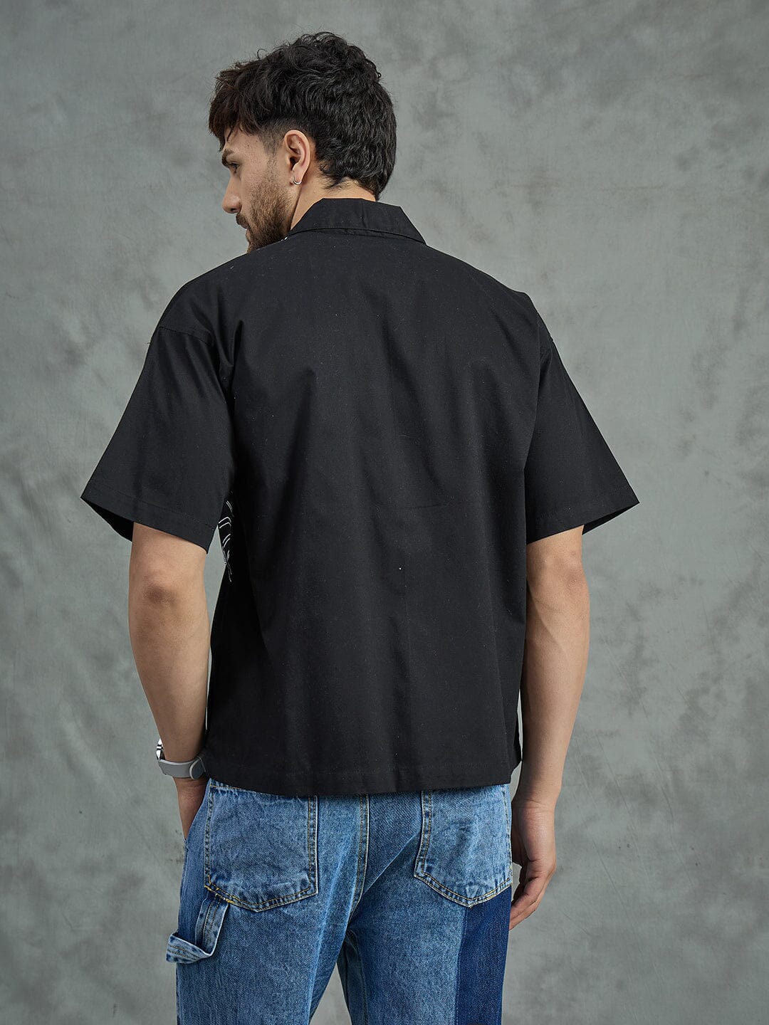 Black Lineart Zipped Shirt