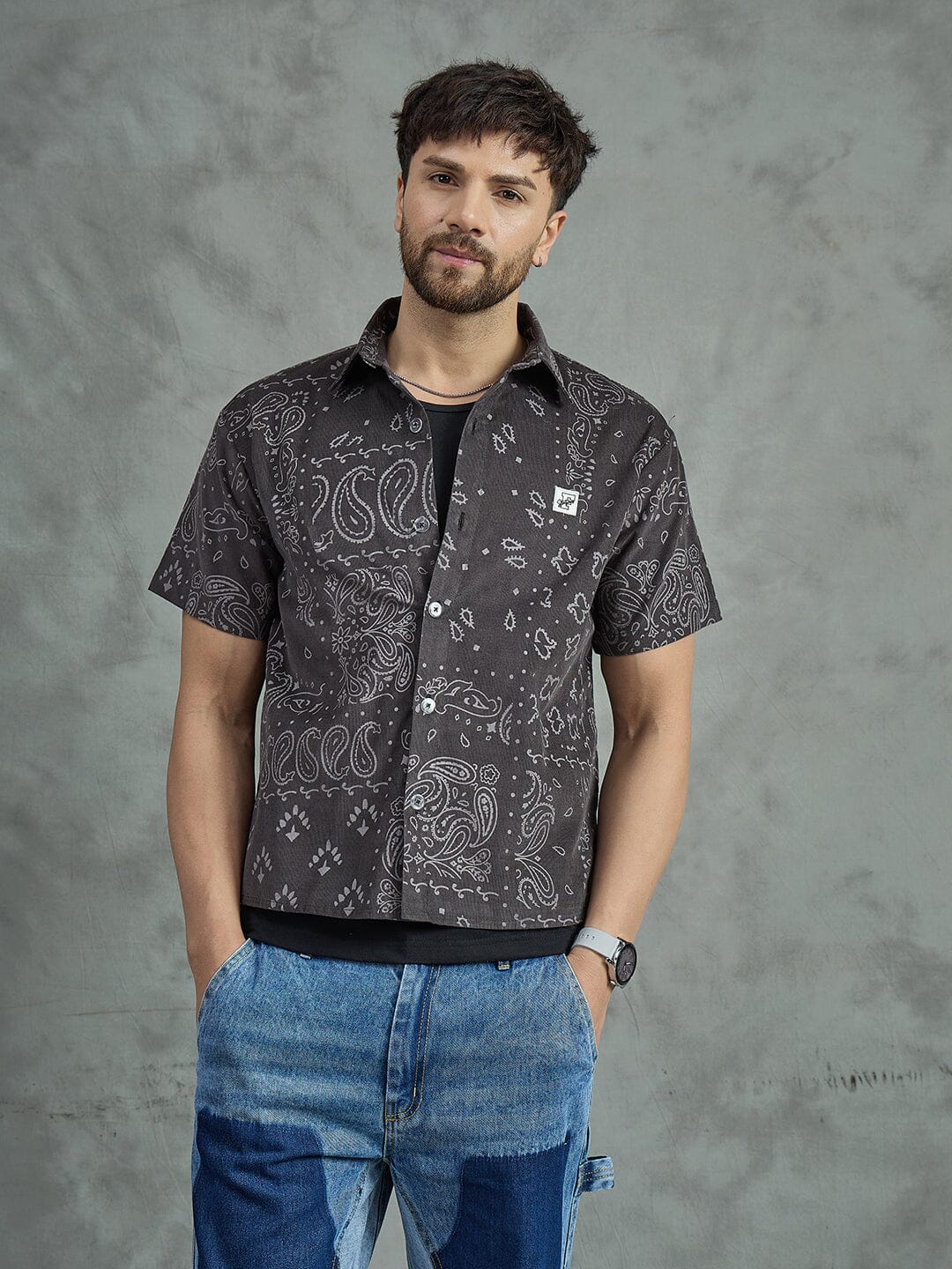 Grey Paisley Cropped Shirt With Black Vest