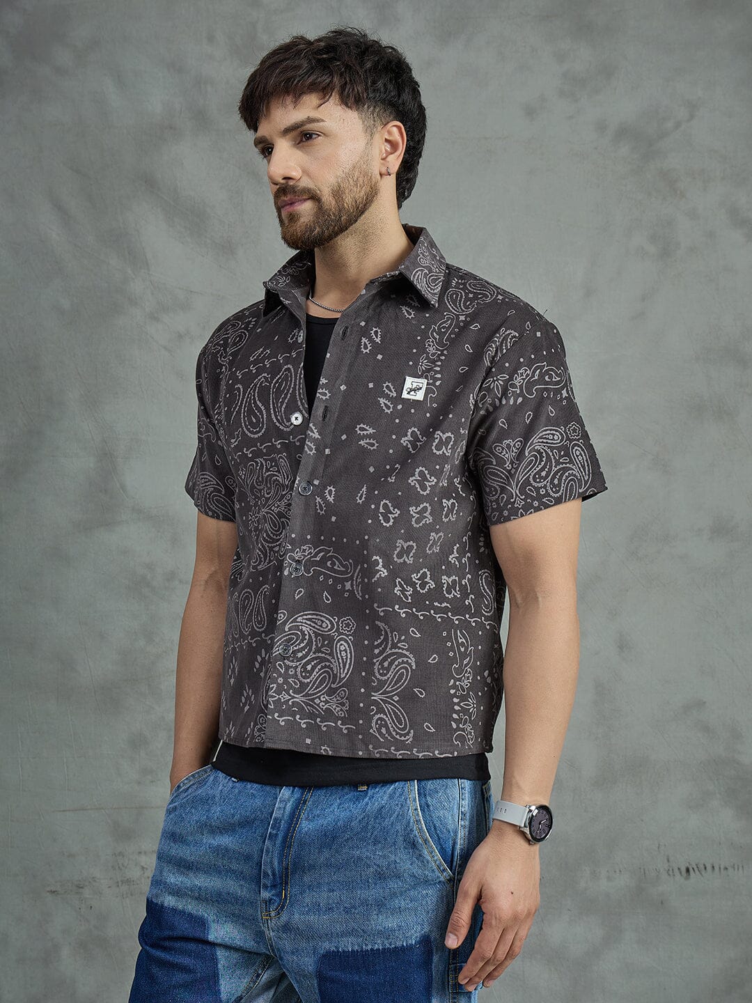 Grey Paisley Cropped Shirt With Black Vest