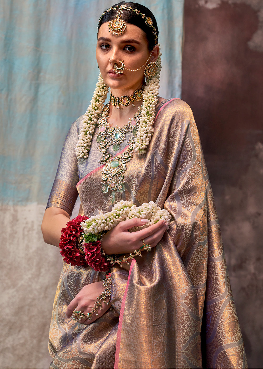 Light Purple Two Tone Kanjivaram Silk Saree with Intricate Gold Zari work : Top Pick - qivii
