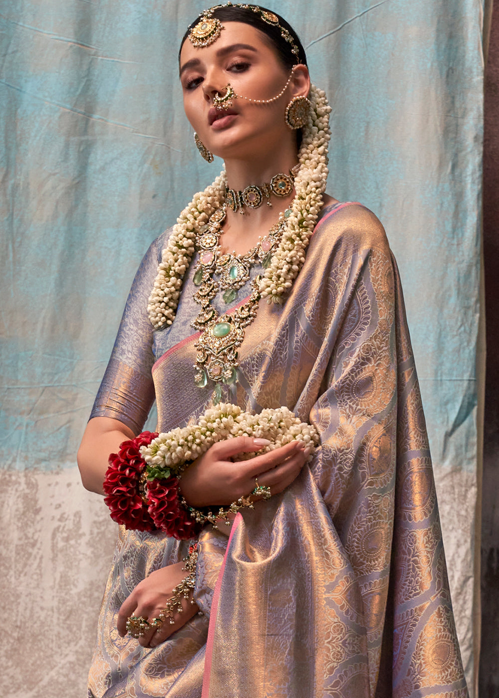 Light Purple Two Tone Kanjivaram Silk Saree with Intricate Gold Zari work : Top Pick - qivii