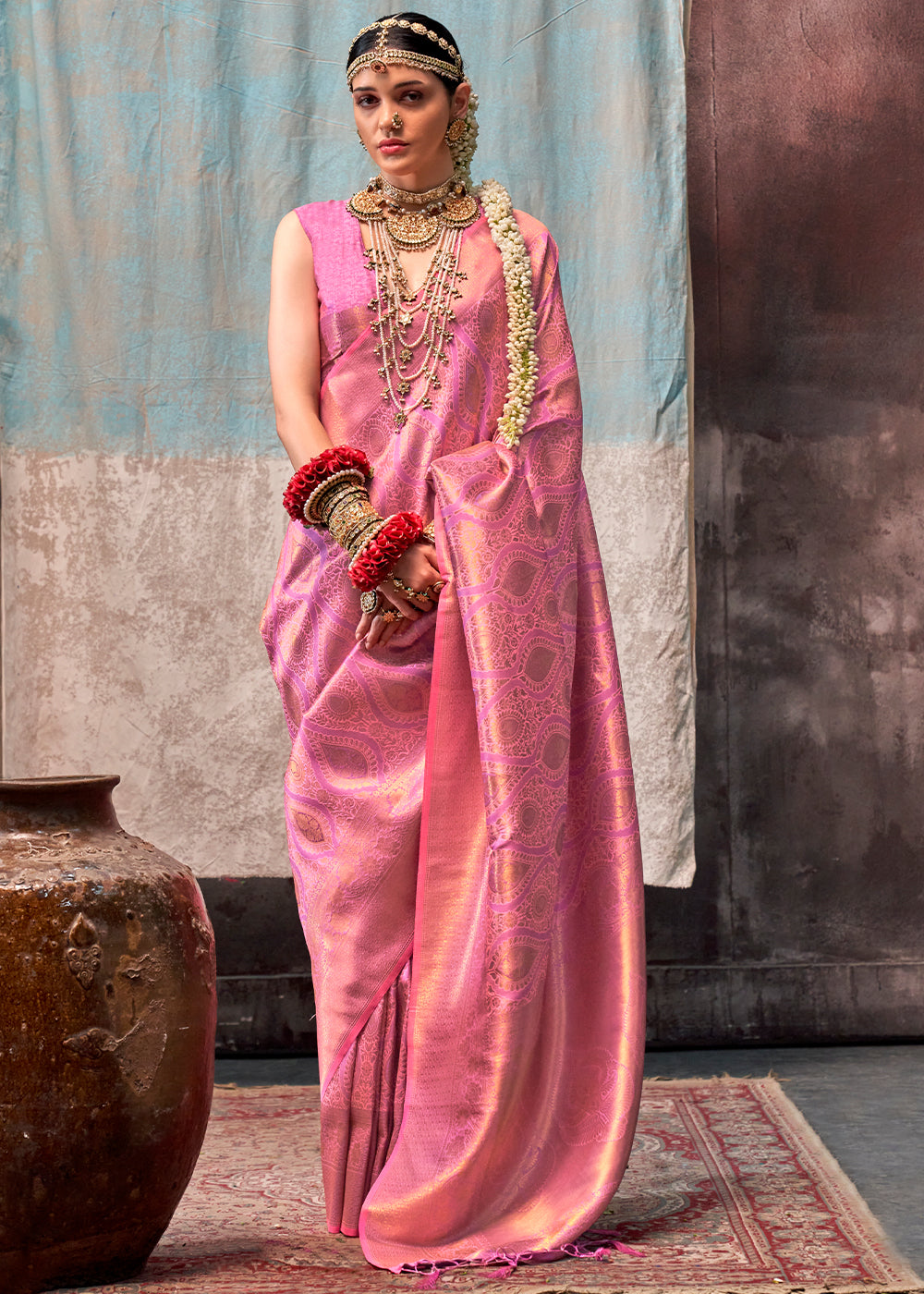 Cream Pink Two Tone Kanjivaram Silk Saree Embellished with Intricate Gold Zari work - qivii