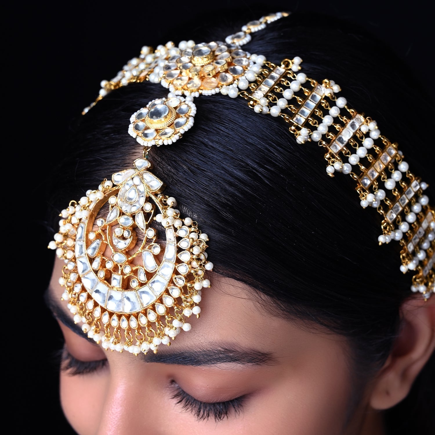 Sona Pachi Kundan Sheeshpatti With Teeka - qivii