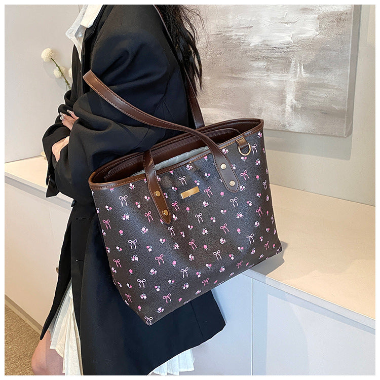 Women‘s Large Capacity Floral Tote Bag | Fashionable & Versatile Daily Commuter Shoulder Bag