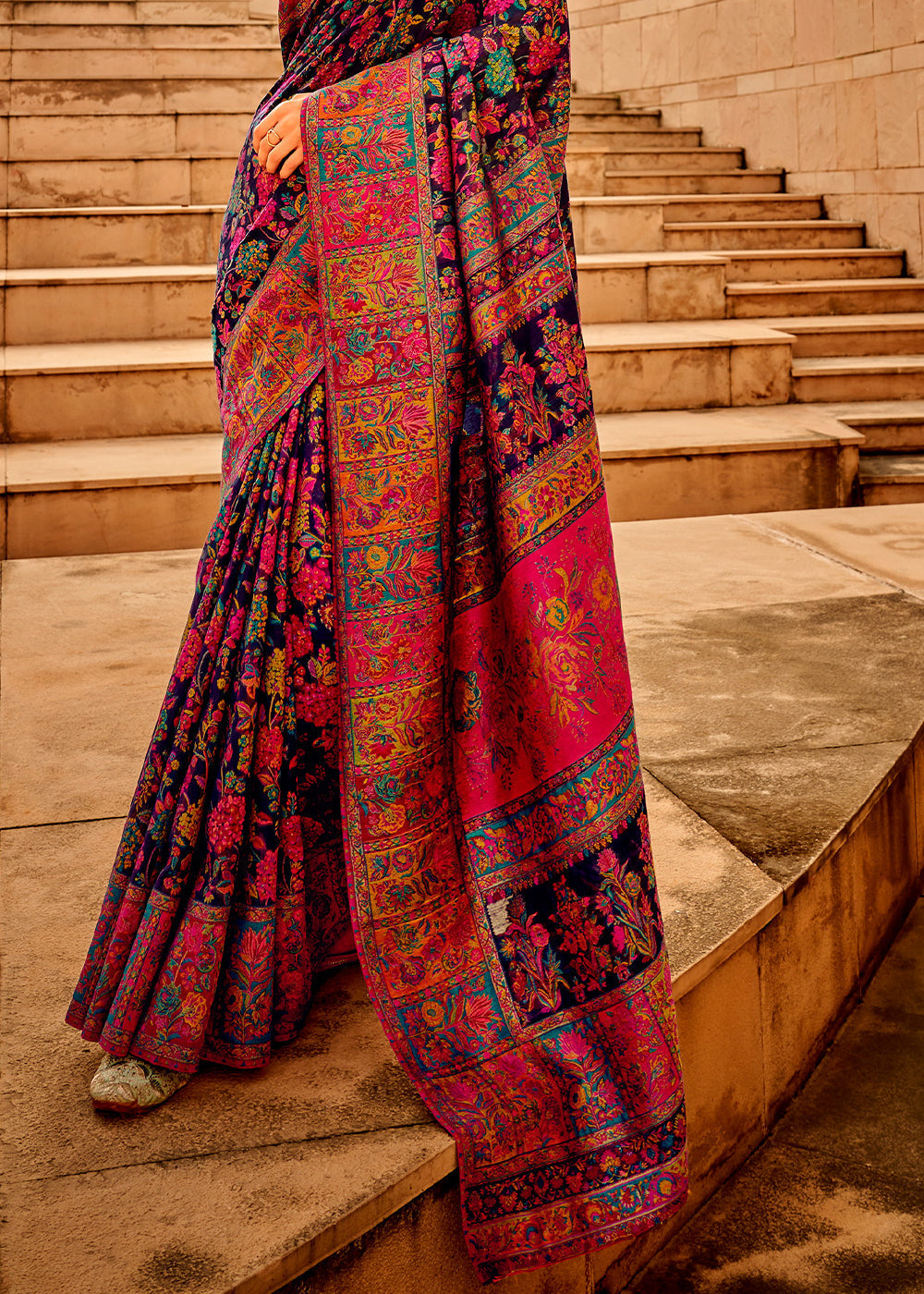 Navy Blue Woven Kashmiri Jamawar Silk Saree - qivii