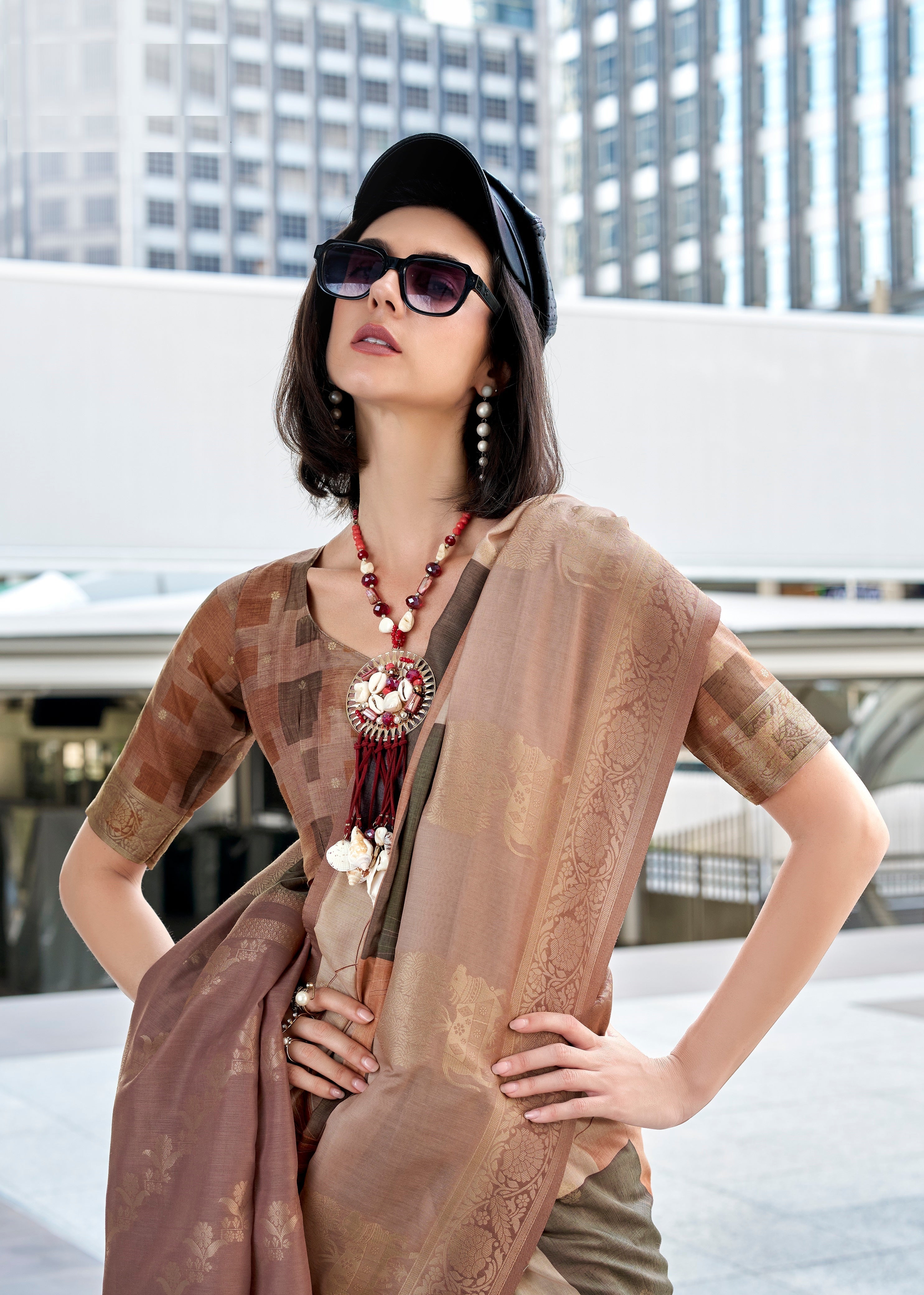 Brown Pure Handloom Mashoorm silk with Exclusive Print Saree - qivii