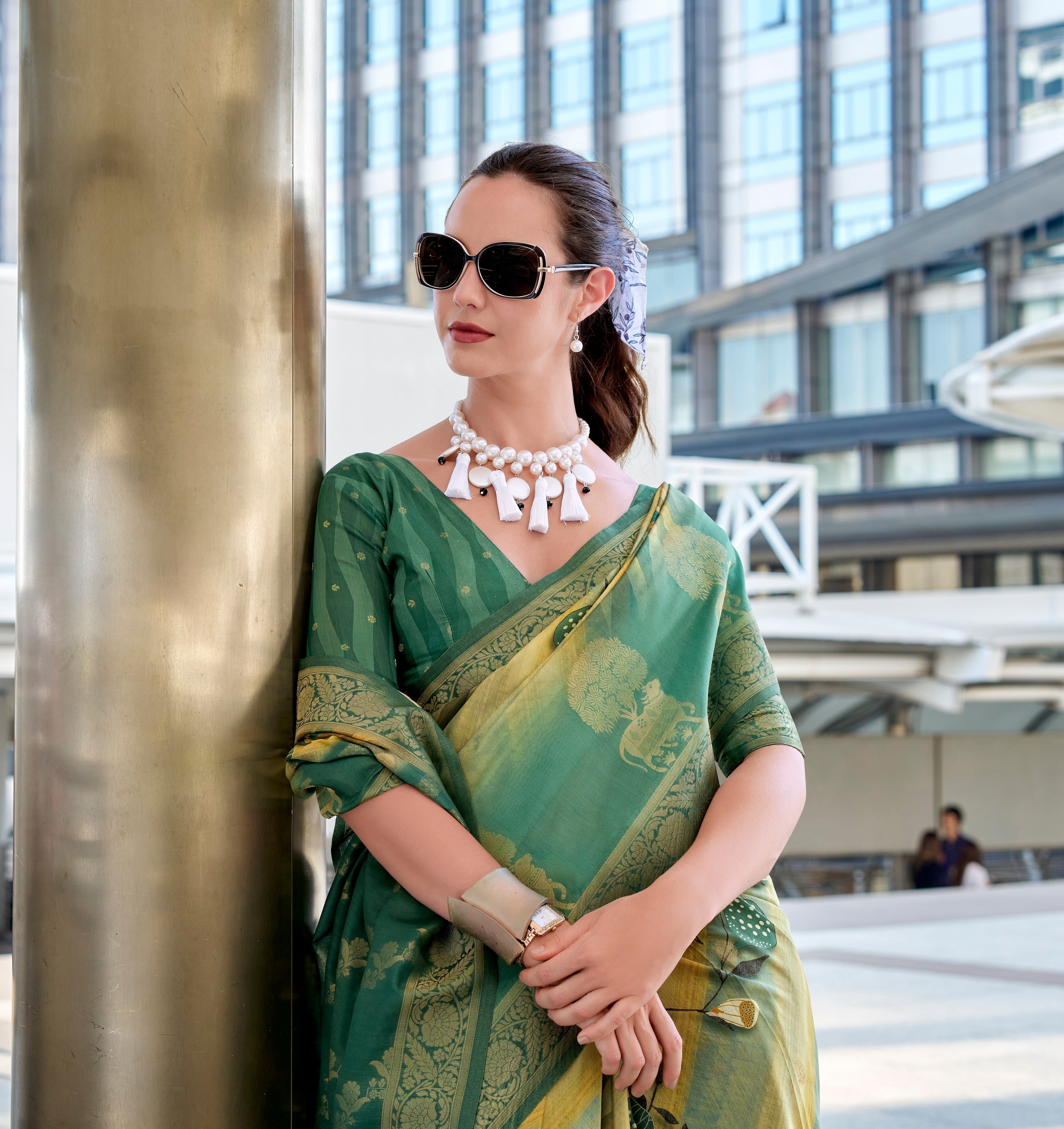 Green Pure Handloom Mashoorm silk with Exclusive Print Saree - qivii