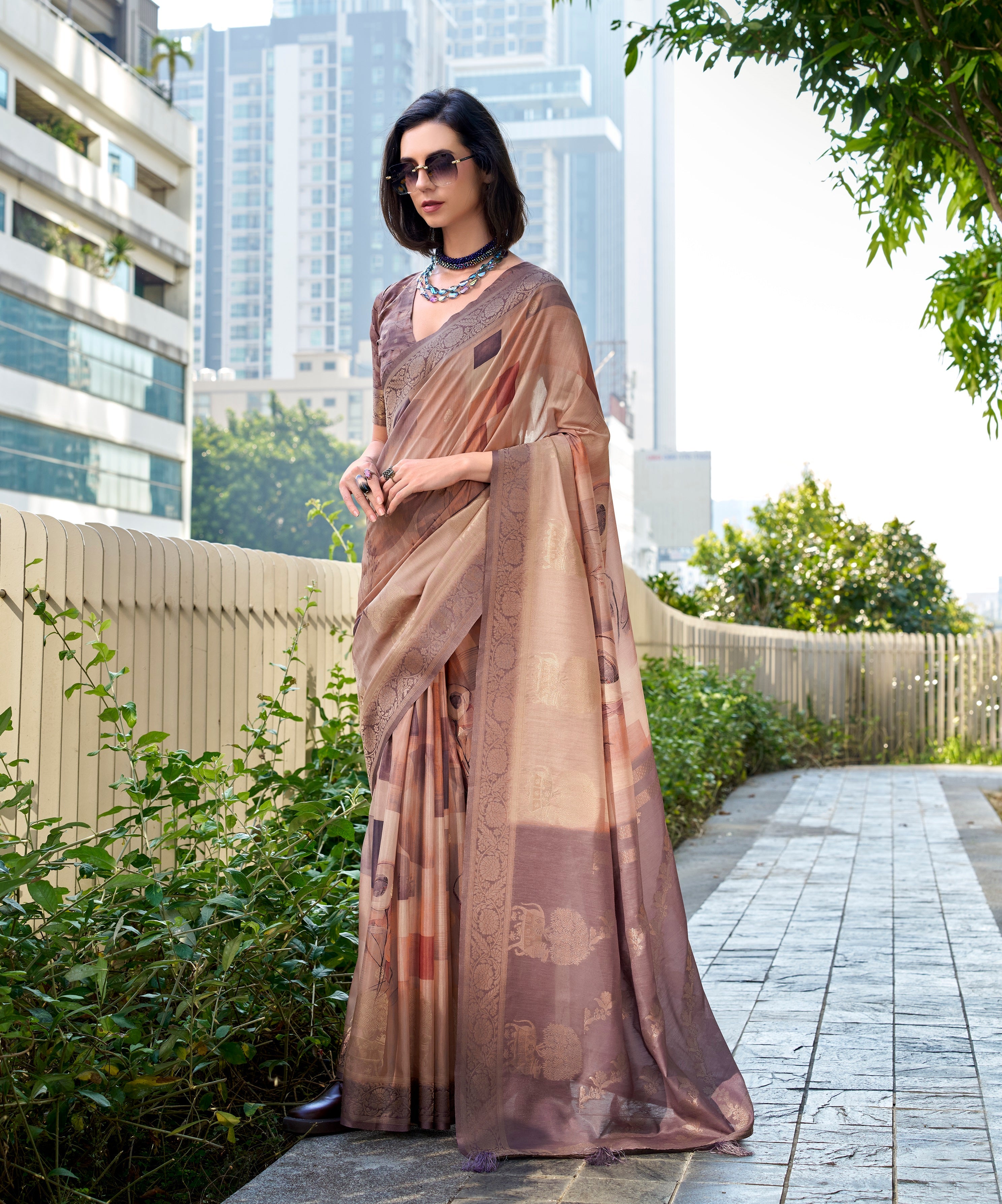 Brown Pure Handloom Mashoorm silk with Exclusive Print Saree - qivii