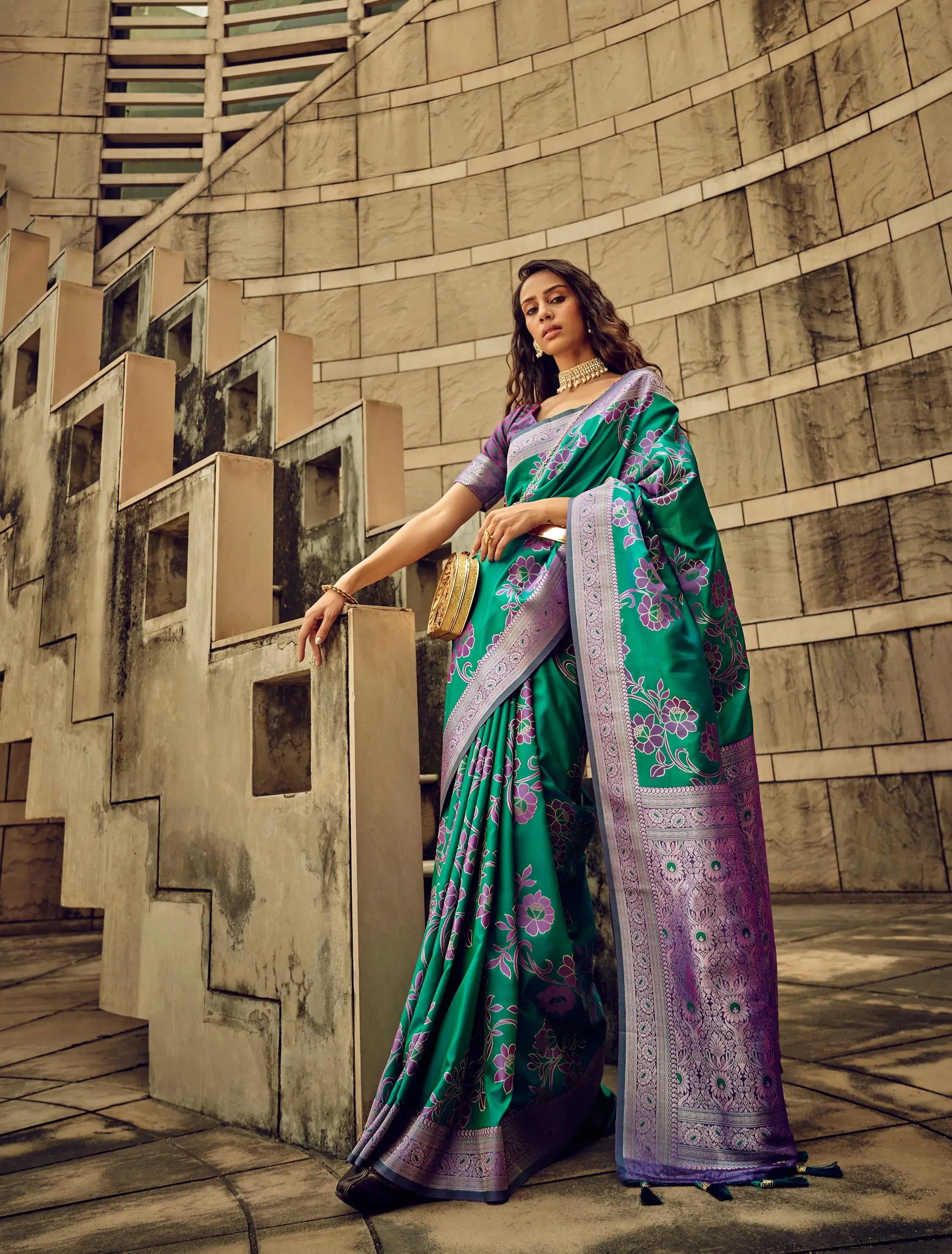 Green Satin Brasso Handwoven Silk With Flower Weaving Saree - qivii