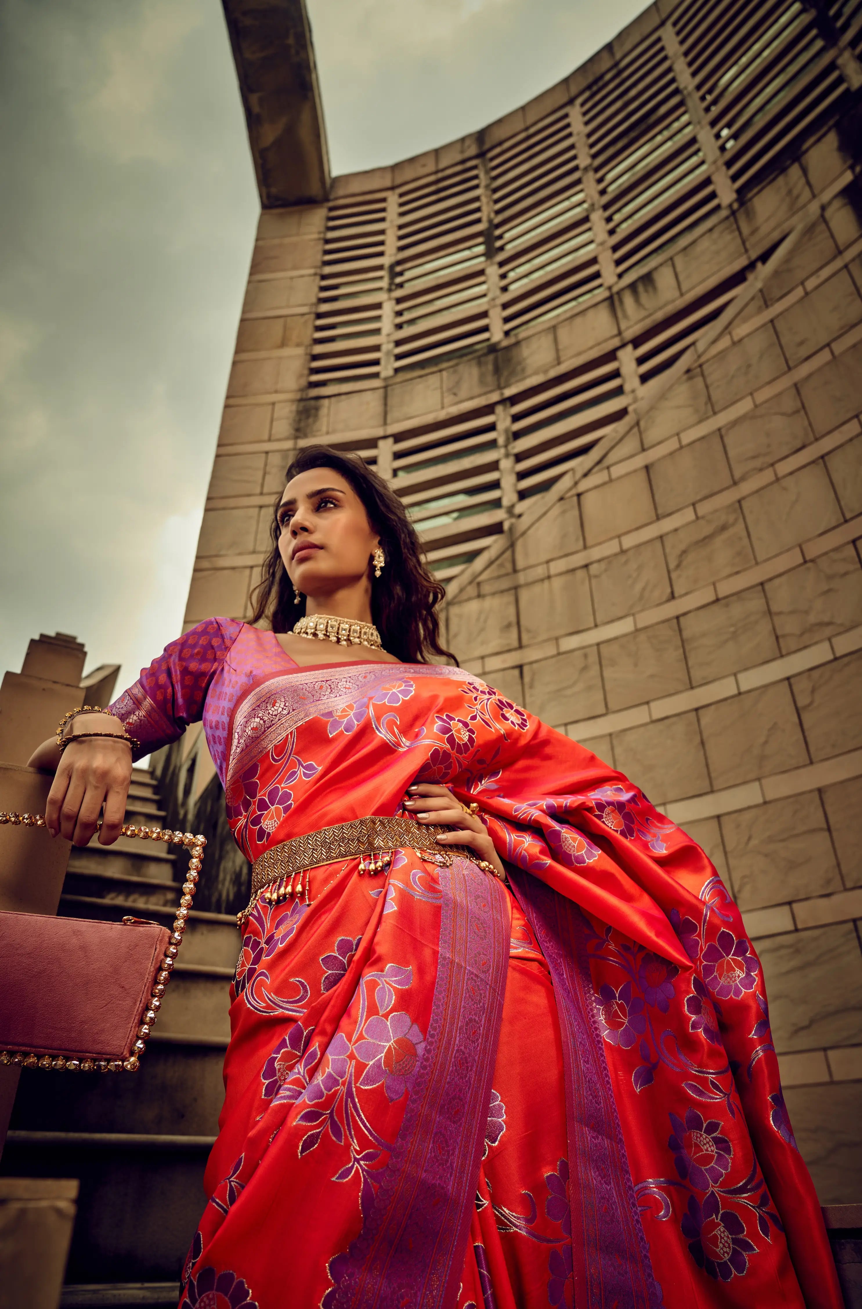 Red Satin Brasso Handwoven Silk With Flower Weaving Saree - qivii
