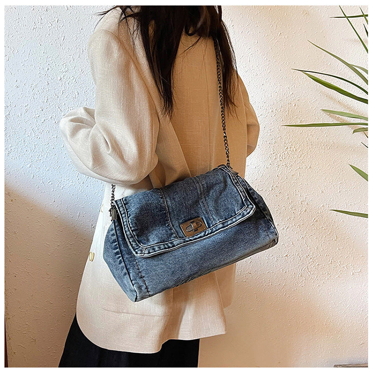 Women's Vintage Denim Tote Bag – Casual Chain Strap Shoulder Bag with Spacious Compartment Retro Commuter Essentials
