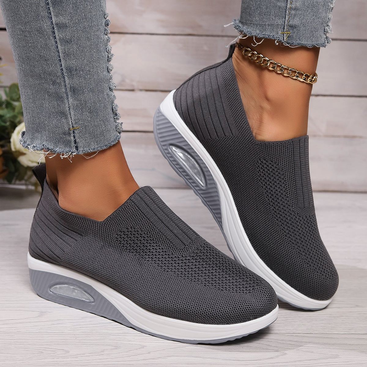 Women's Plus Size Low-Top Knit Wedge Sneakers - Breathable Round-Toe Height-Increasing Casual Shoes for Spring/Summer