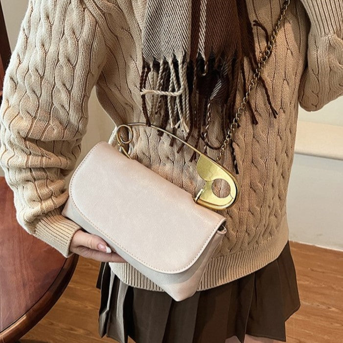 Women's Retro-Chic Square Crossbody Bag Convertible Shoulder Bag with Detachable Paperclip Handle & Monochrome Versatility