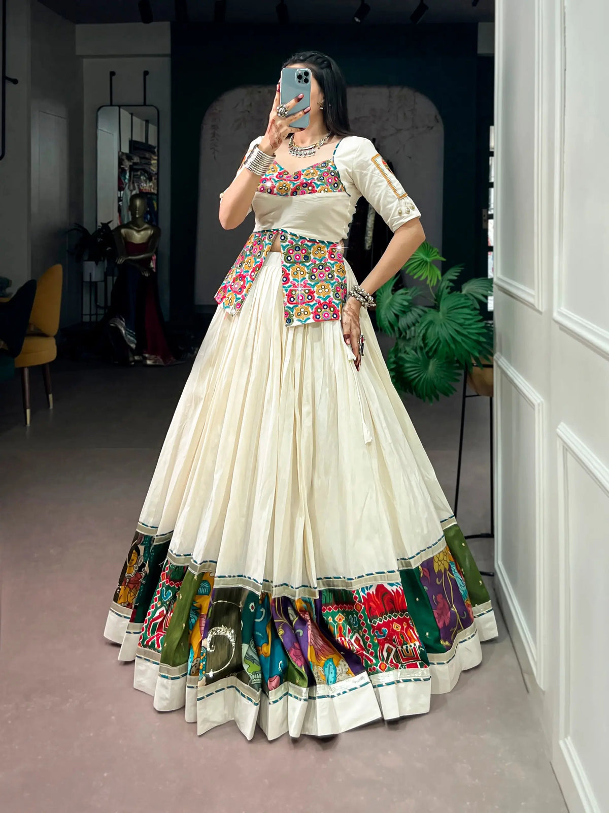 Off White Garba Chaniya Choli With Gamthi Work Blouse