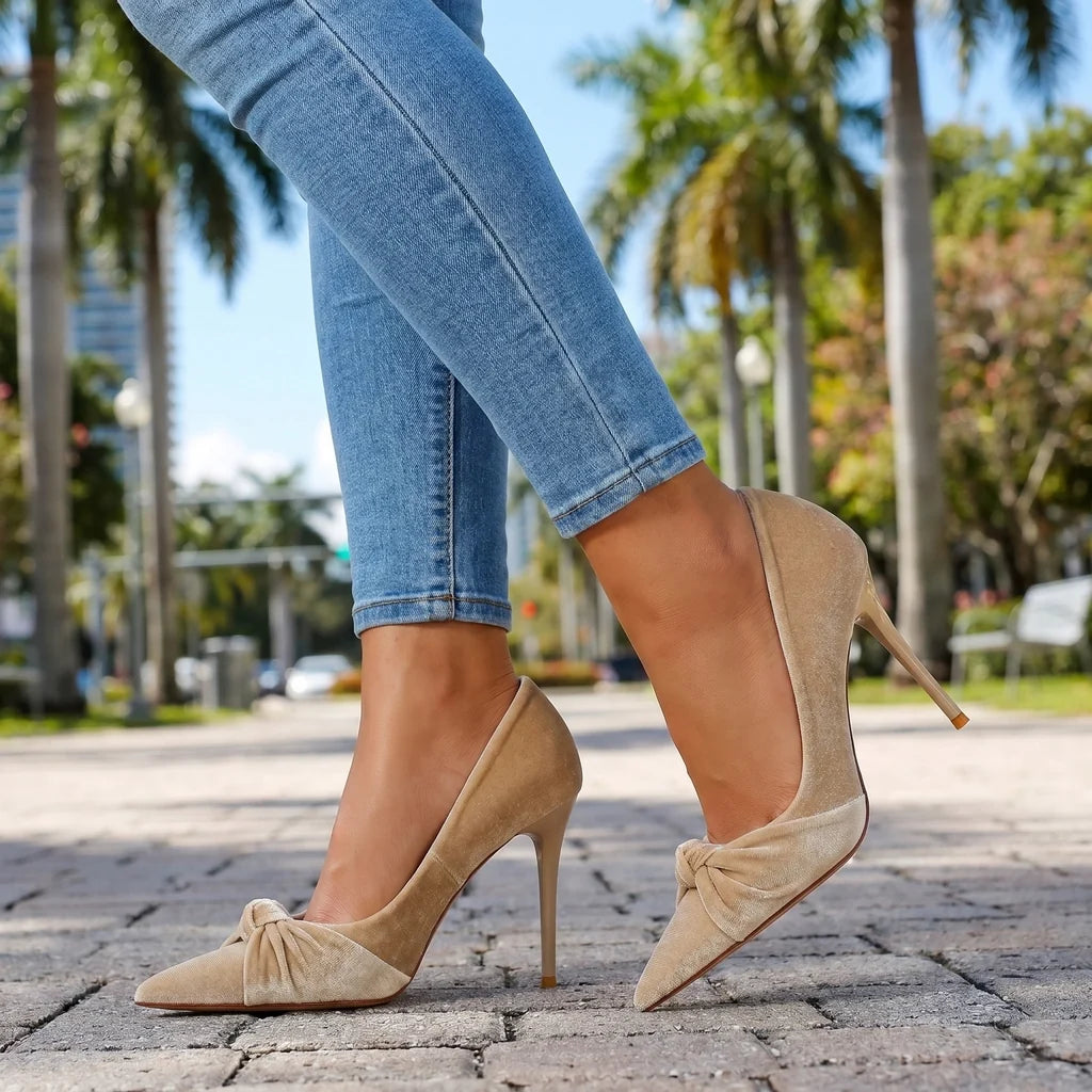 Gladys Bow Pointed Stilettos
