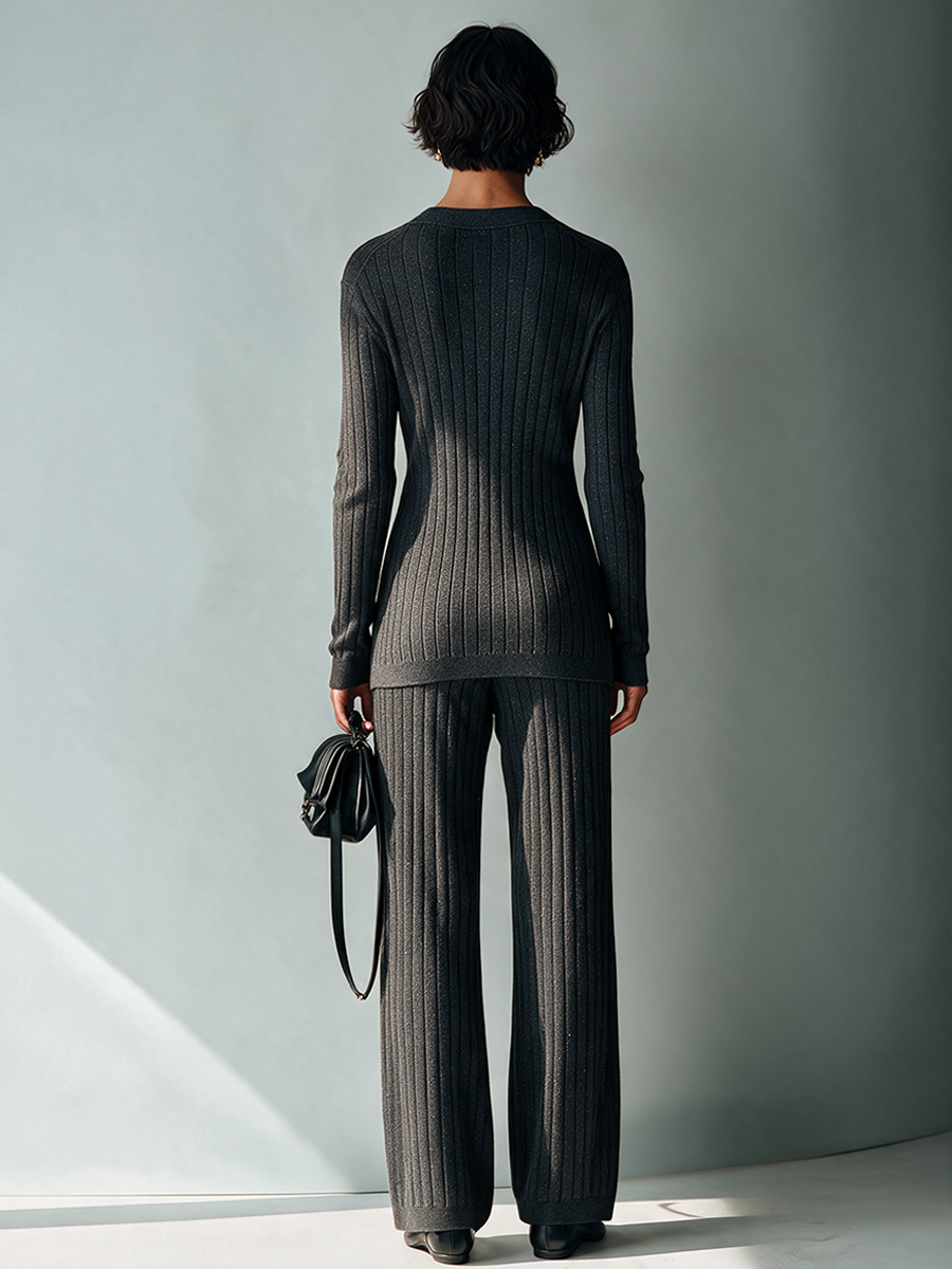 Women's Ribbed Knit Set With V-Neck And Asymmetric Button Detail
