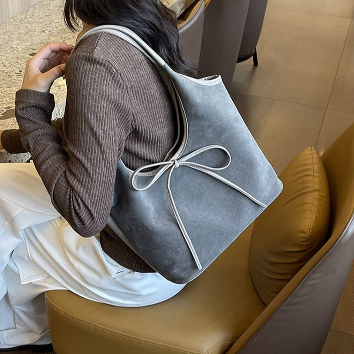 Women's Vintage Matte Tote Bag – Oversized Bow-Accent Shoulder Bag with Crossbody Strap