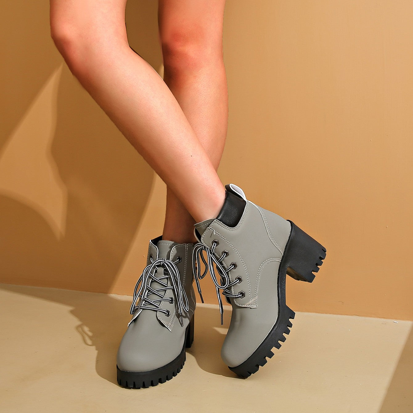 Women's Cowhide Metropolitan Combat Boot - Waterproof Block Heel Ankle Boots with Extended Sizes (US 4-10) & Commuter-Ready Traction