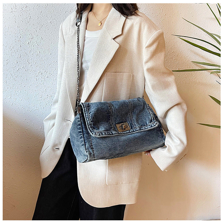 Women's Vintage Denim Tote Bag – Casual Chain Strap Shoulder Bag with Spacious Compartment Retro Commuter Essentials