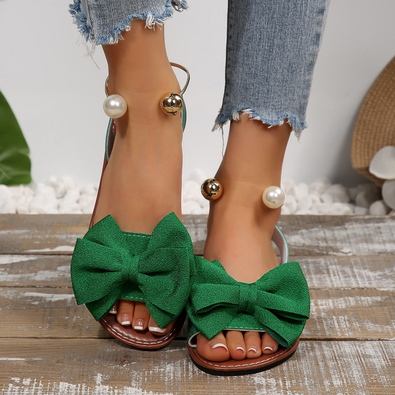 Women’s Serelle Pearl Bow Flat Slides – Minimalist Ankle Strap Casual Sandals (US 5–10.5)