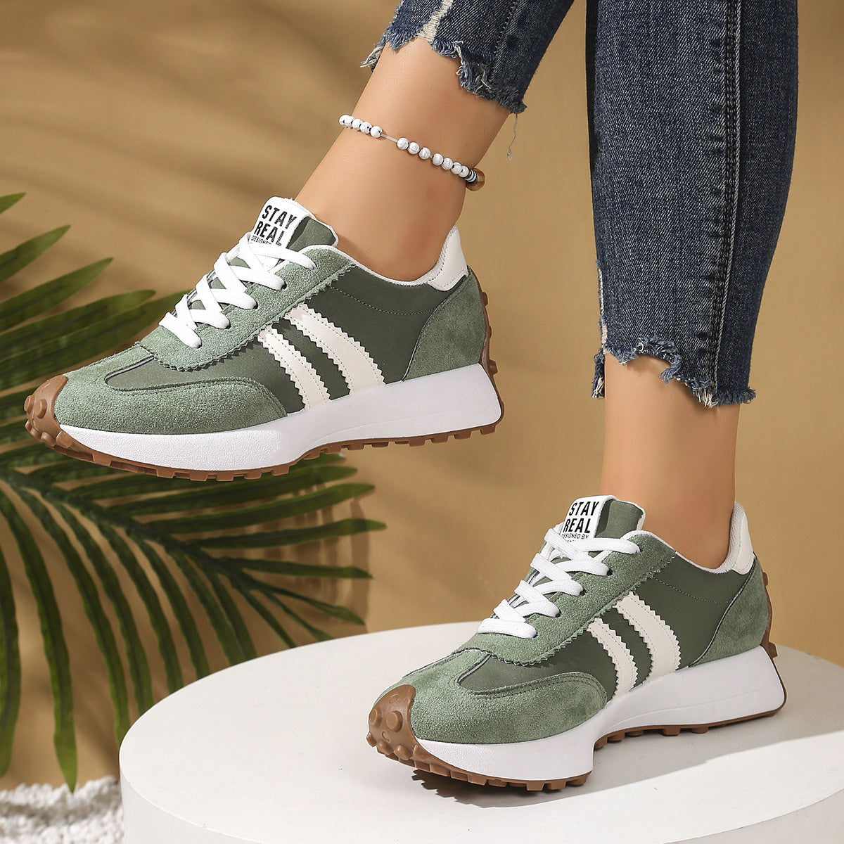 Women's Athena Curve Chunky Retro Runner Sneakers – Extended-Size Vintage Dad Walking Shoes with Sculpted Waist (US 5–11.5)