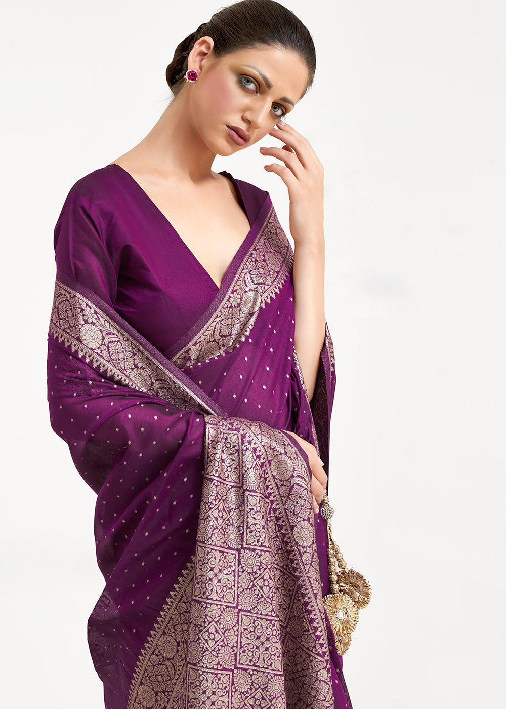 Eggplant Purple Woven Banarasi Silk Saree with overall Mukaish work - qivii