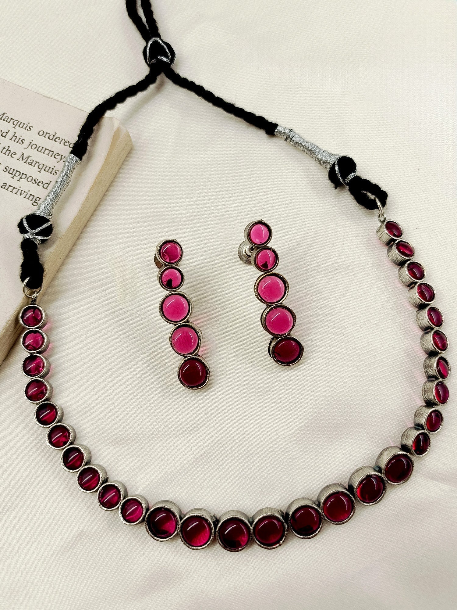 Eleanor Rose Pink Oxidized Necklace Set - qivii