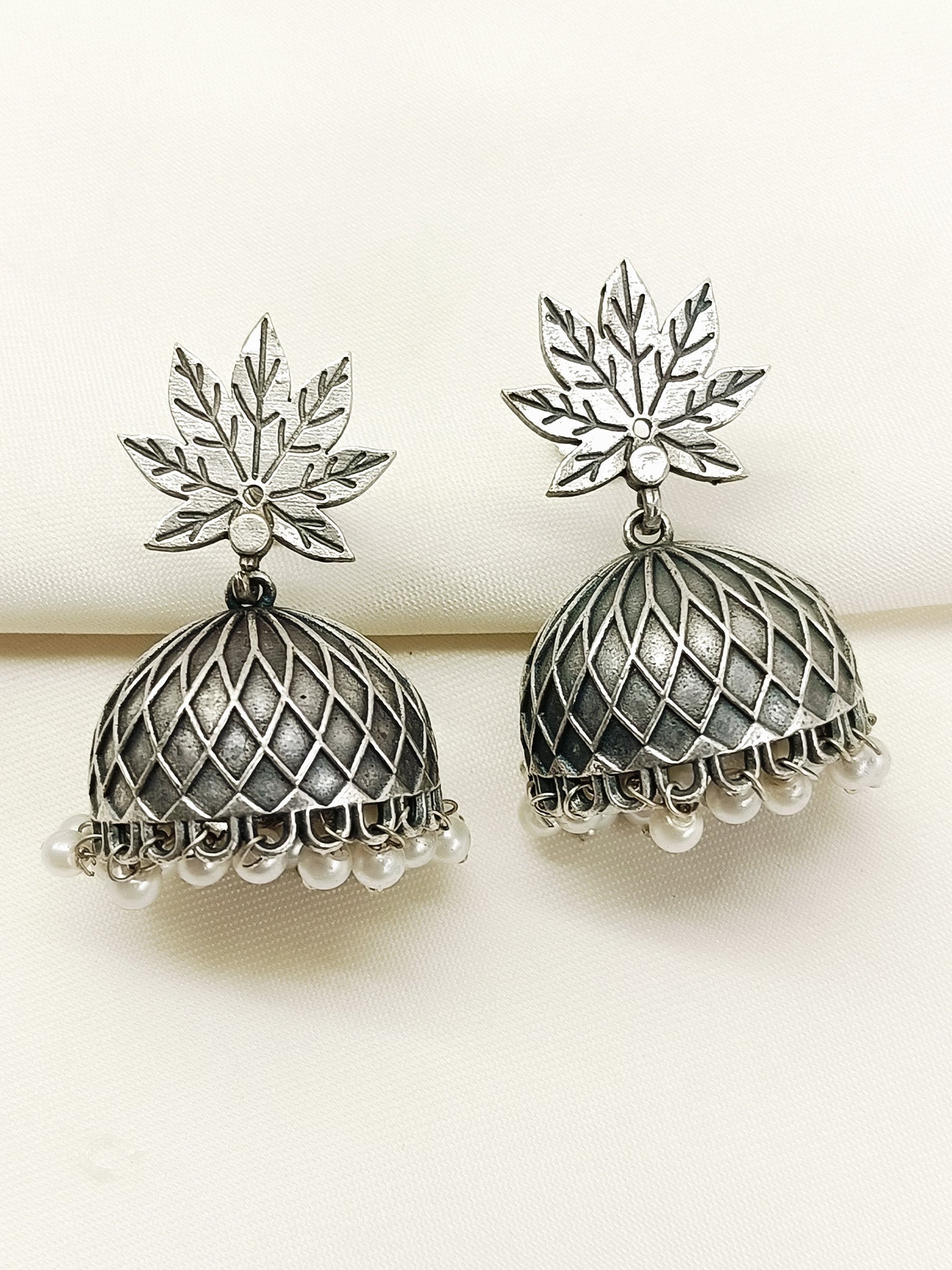 Abhirami Plain Oxidized Jhumki