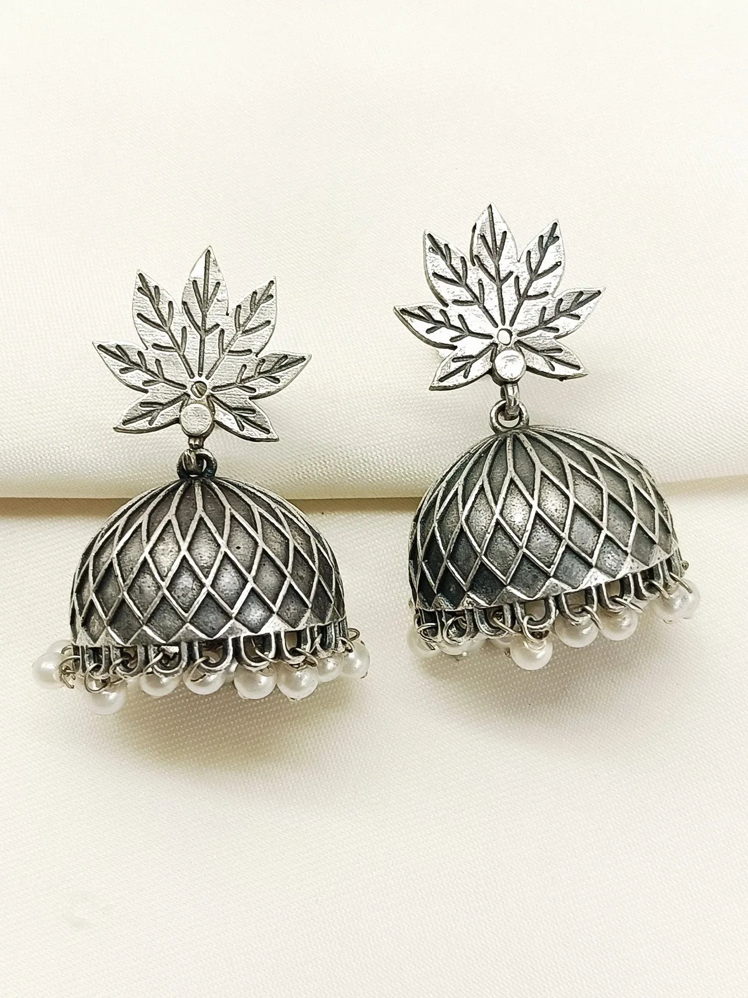 Abhirami Plain Oxidized Jhumki